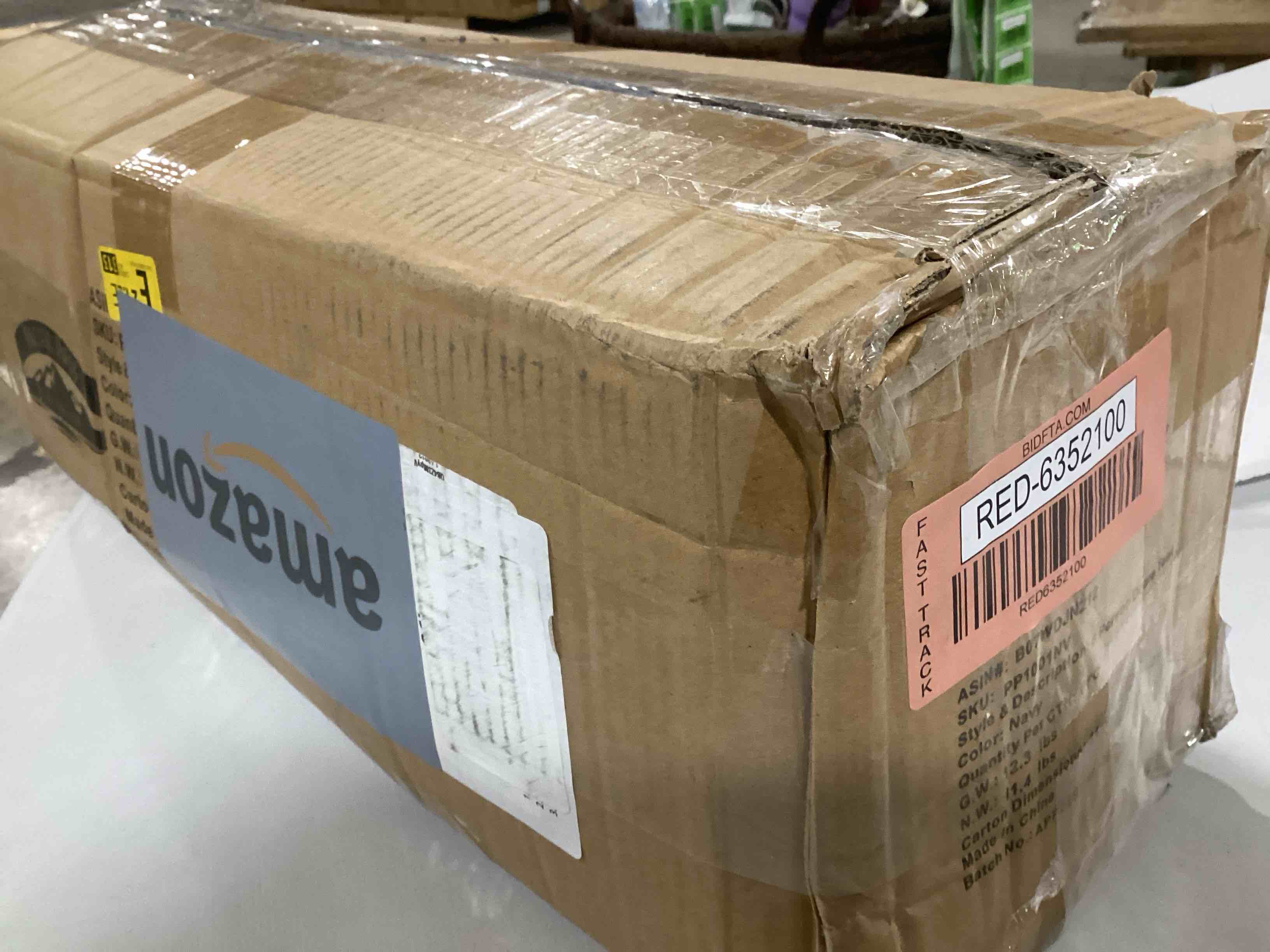 https://s3.amazonaws.com/lotting-images-prod/bidfta/RED6352100_1715171812260.jpeg