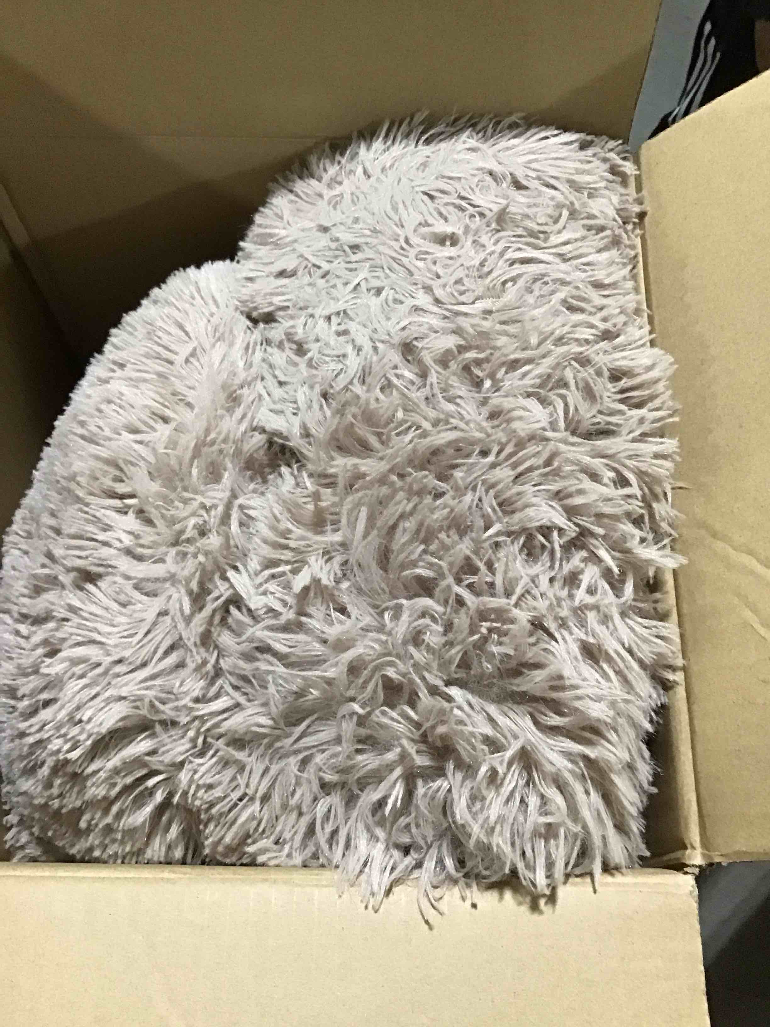 https://s3.amazonaws.com/lotting-images-prod/bidfta/RED6353684_1714145273393.jpeg
