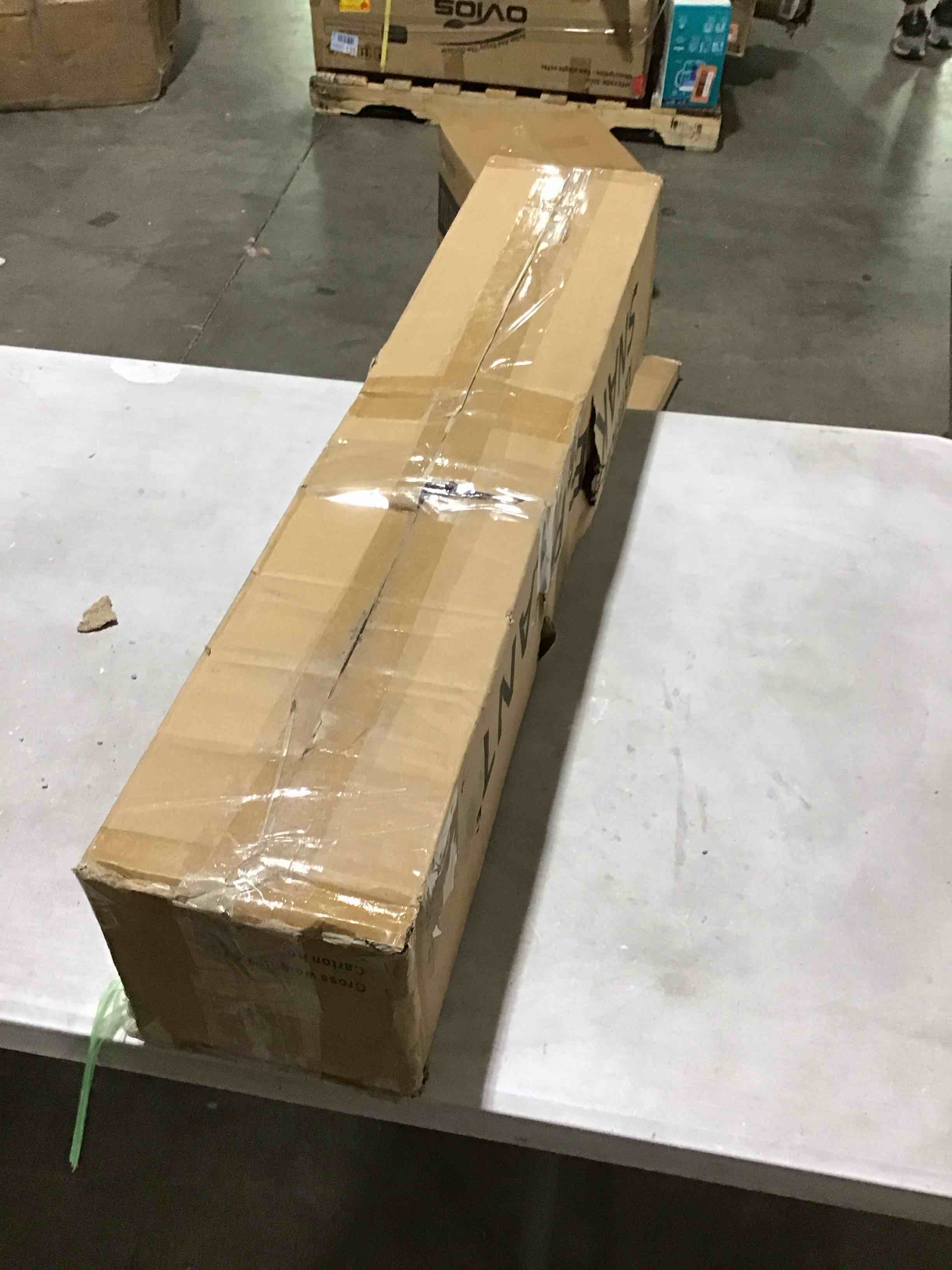 https://s3.amazonaws.com/lotting-images-prod/bidfta/RED6353726_1714158923917.jpeg
