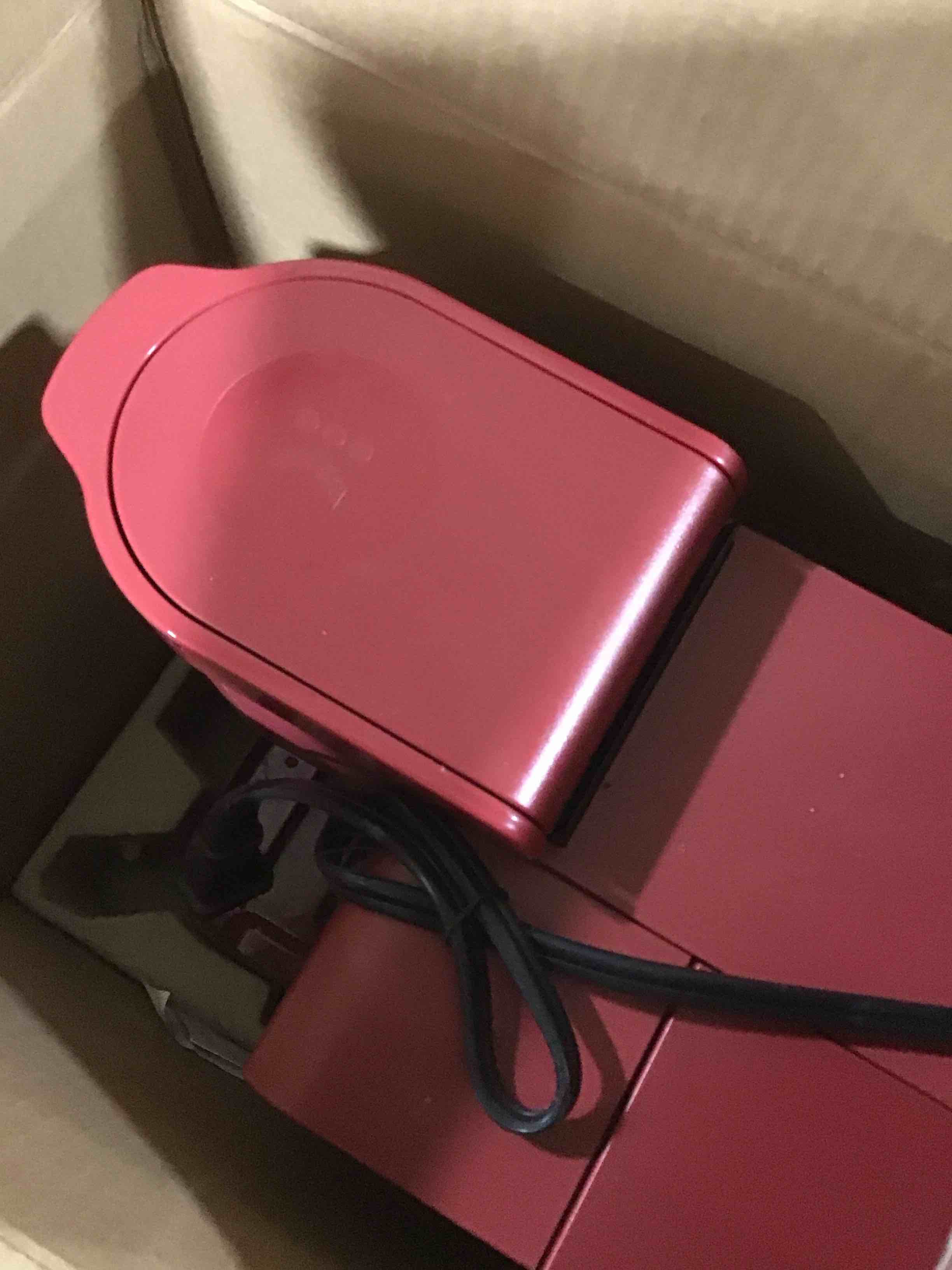 https://s3.amazonaws.com/lotting-images-prod/bidfta/RED6353979_1714503086556.jpeg
