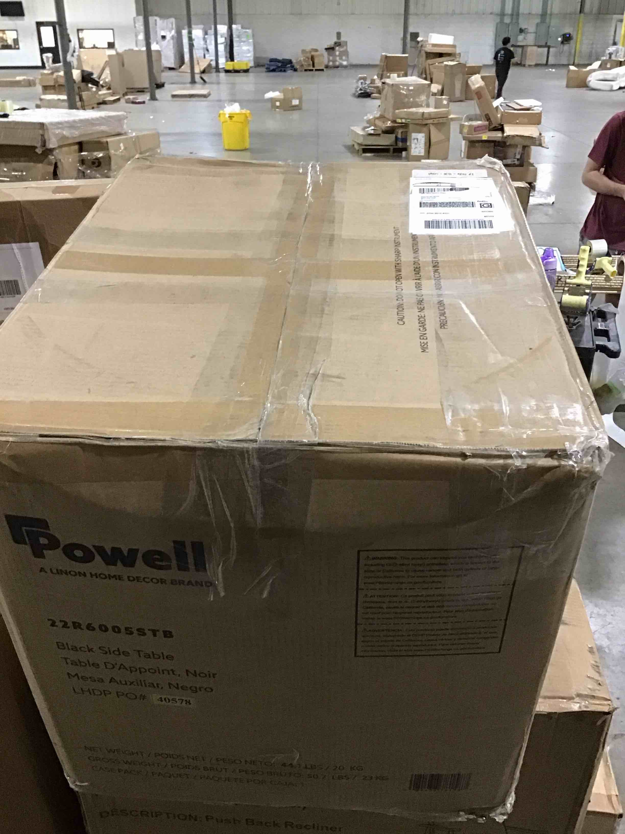 https://s3.amazonaws.com/lotting-images-prod/bidfta/RED6354051_1714578389208.jpeg