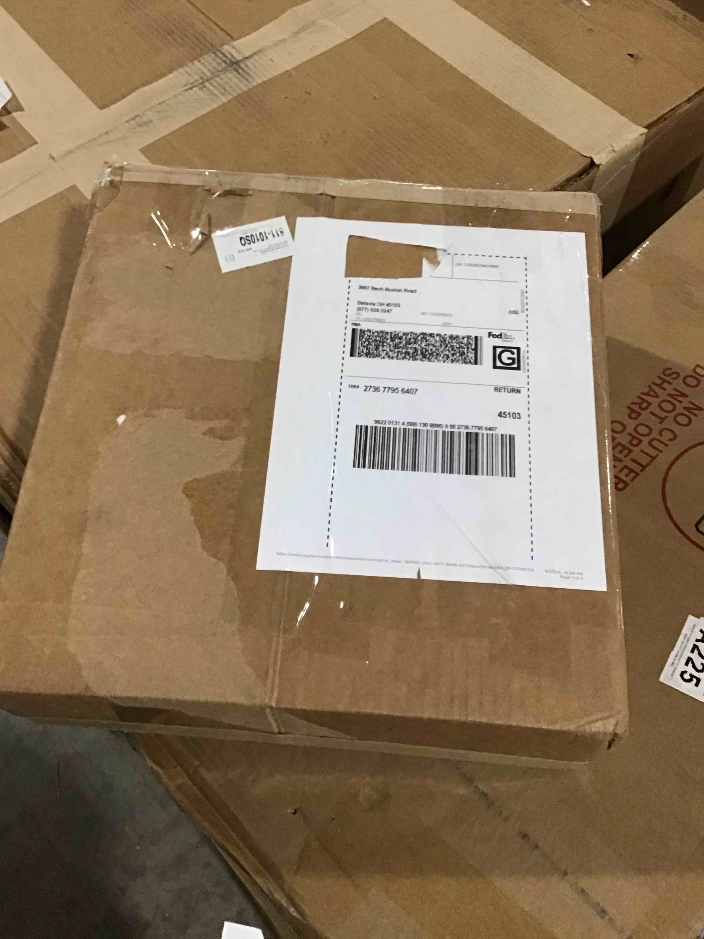 https://s3.amazonaws.com/lotting-images-prod/bidfta/RED6354052_1714578821099.jpeg