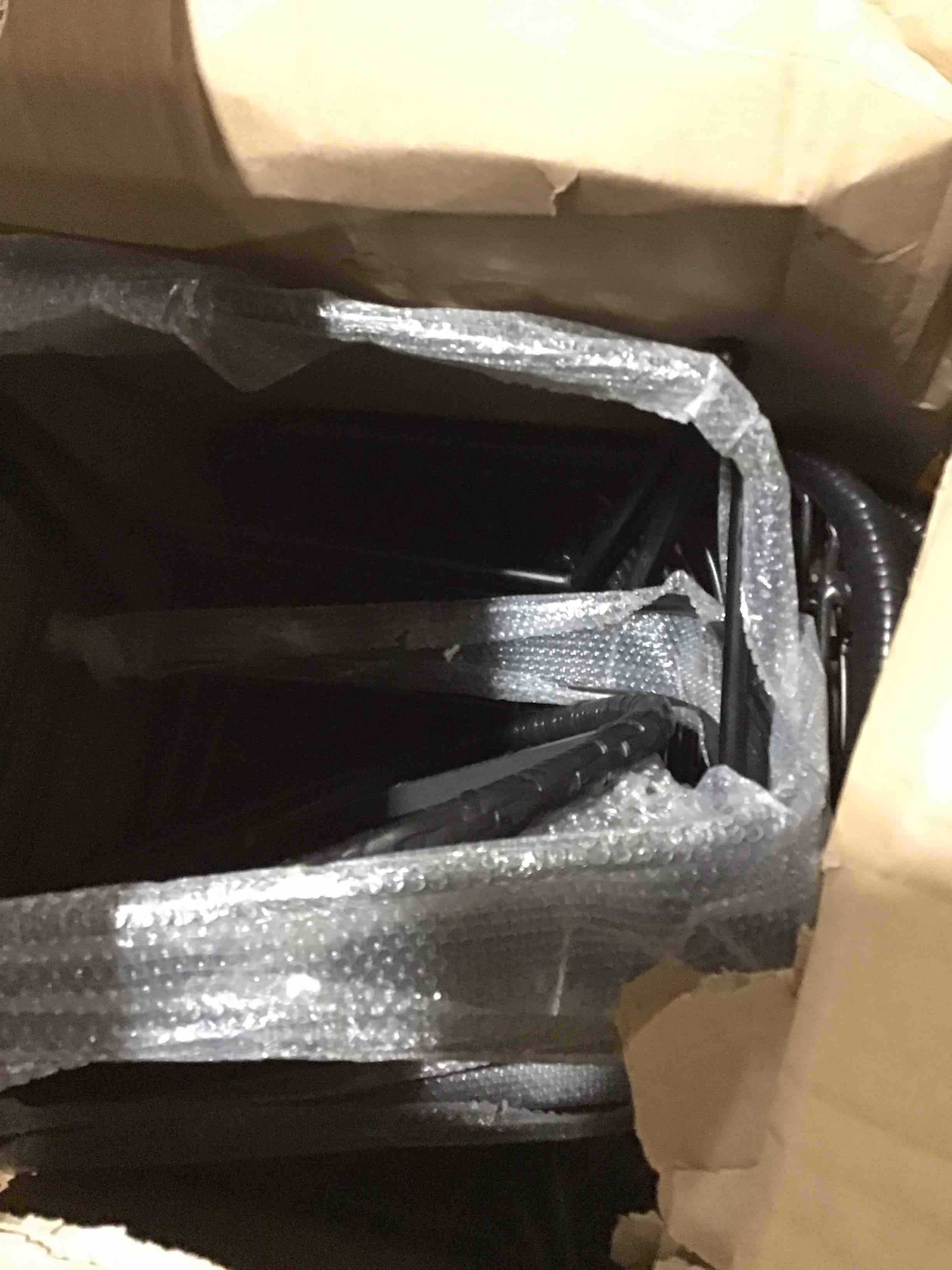 https://s3.amazonaws.com/lotting-images-prod/bidfta/RED6354345_1715095841284.jpeg
