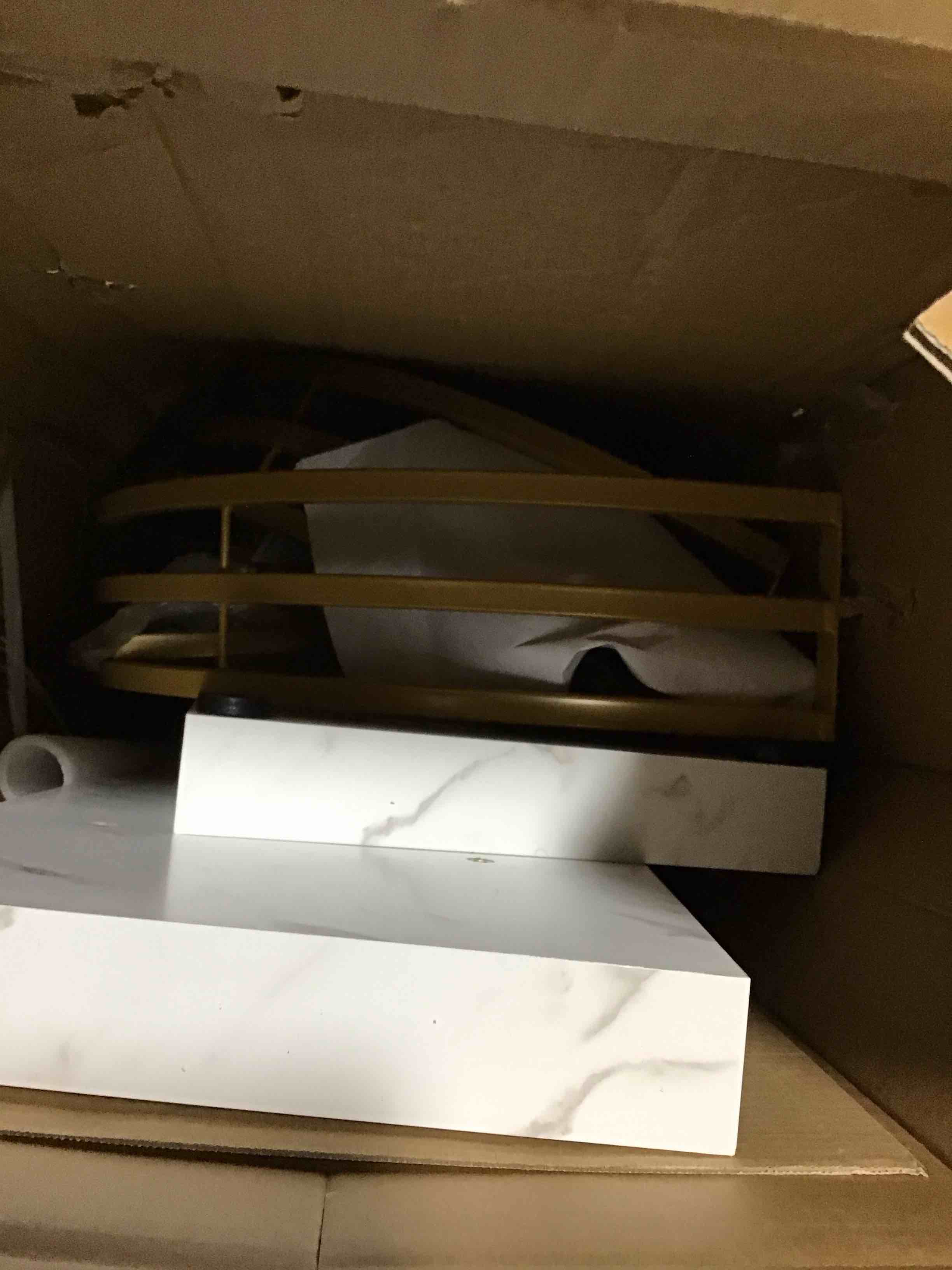 https://s3.amazonaws.com/lotting-images-prod/bidfta/RED6354426_1715190259506.jpeg