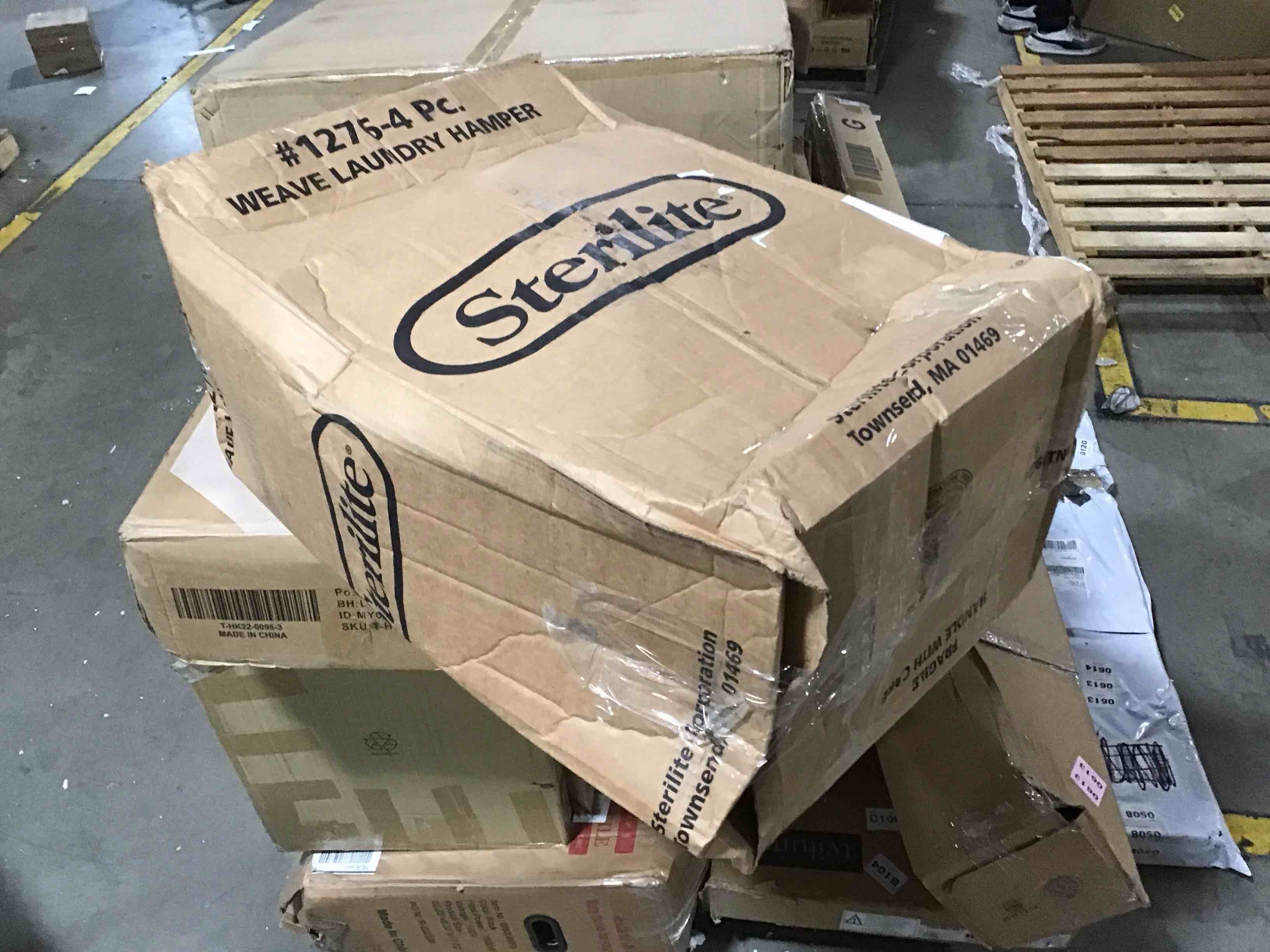 https://s3.amazonaws.com/lotting-images-prod/bidfta/RED6354564_1713280684886.jpeg