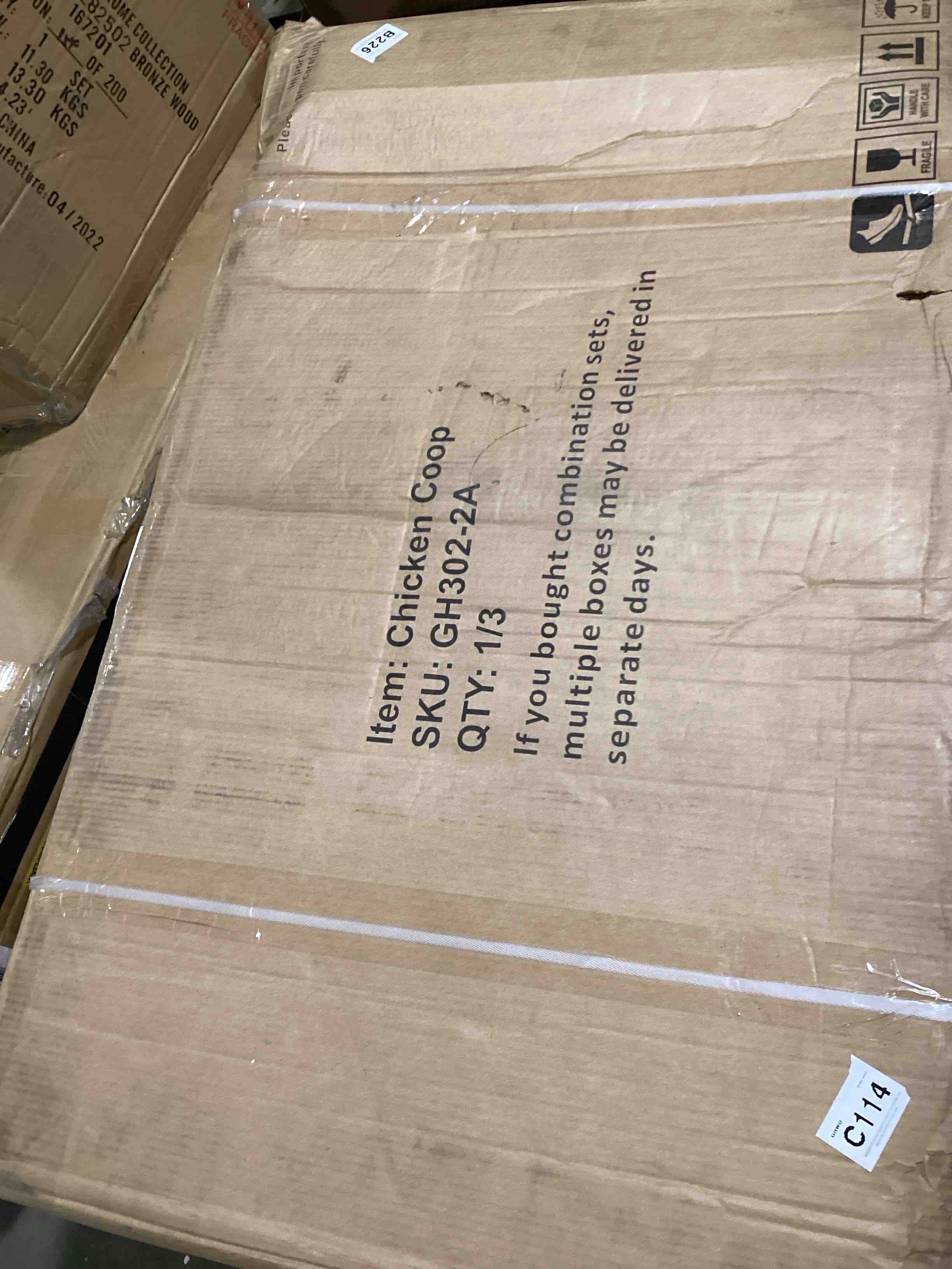 https://s3.amazonaws.com/lotting-images-prod/bidfta/RED6355837_1715175529491.jpeg