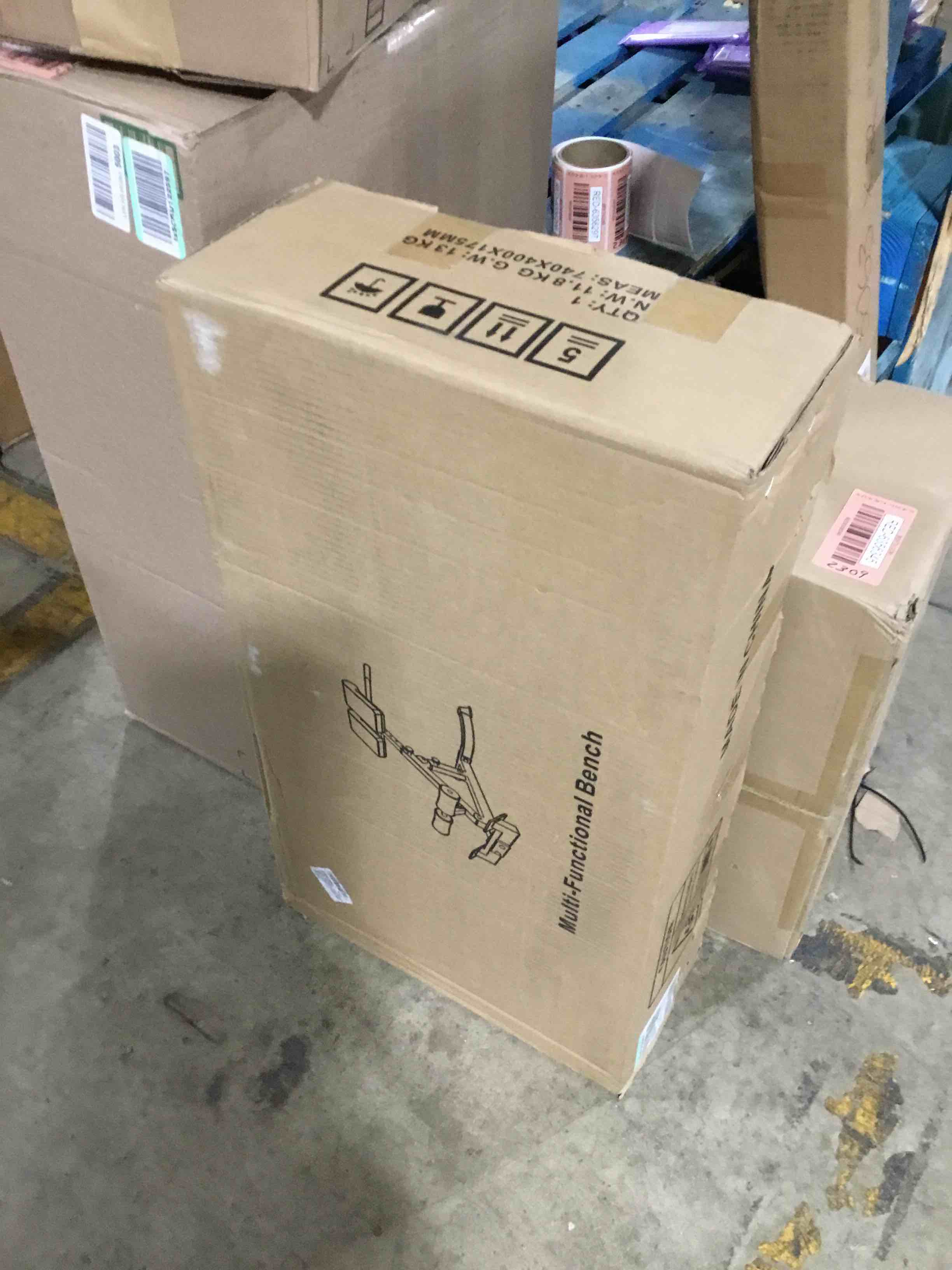 https://s3.amazonaws.com/lotting-images-prod/bidfta/RED6356347_1712783849355.jpeg