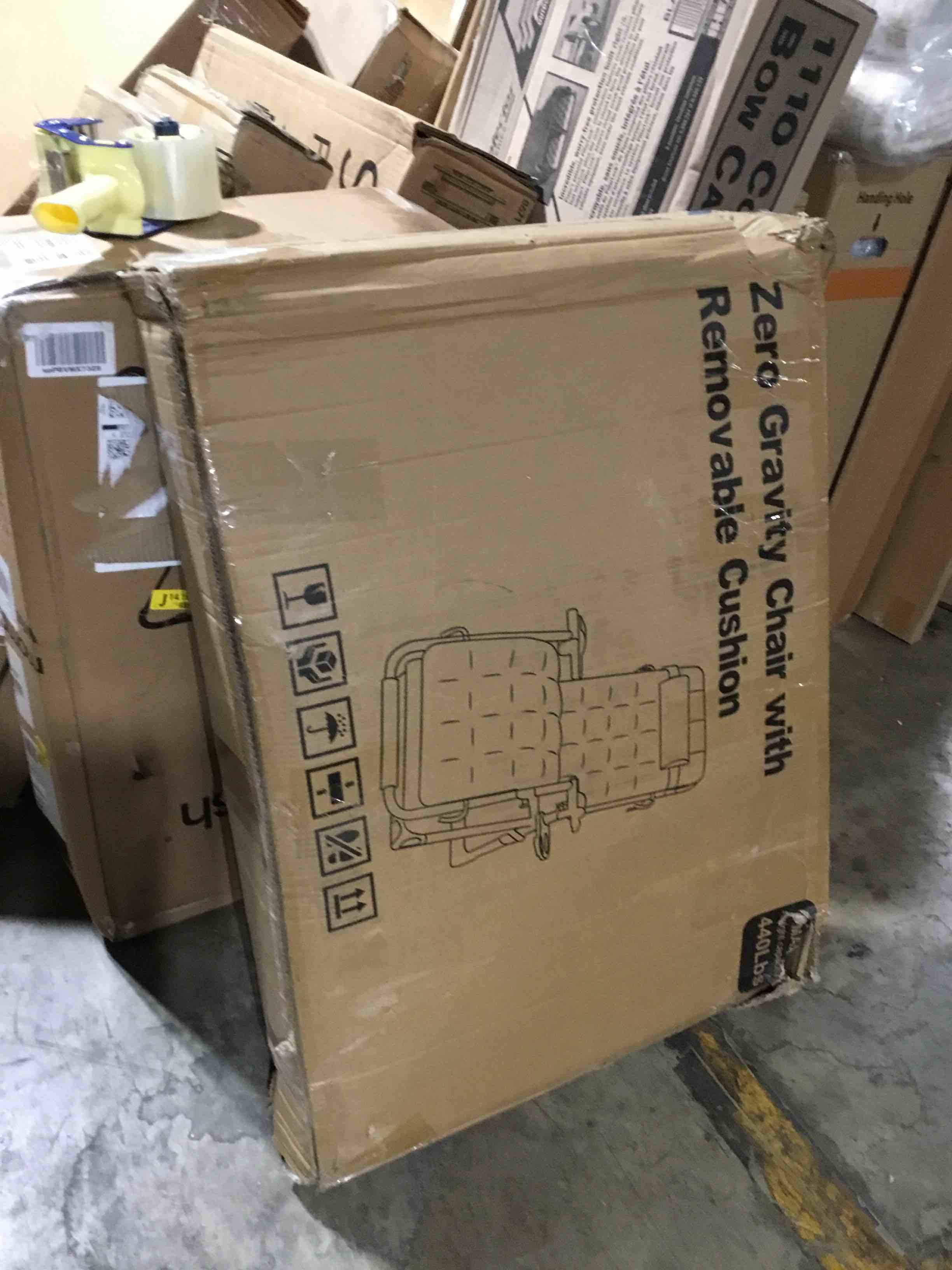 https://s3.amazonaws.com/lotting-images-prod/bidfta/RED6356353_1712784061184.jpeg