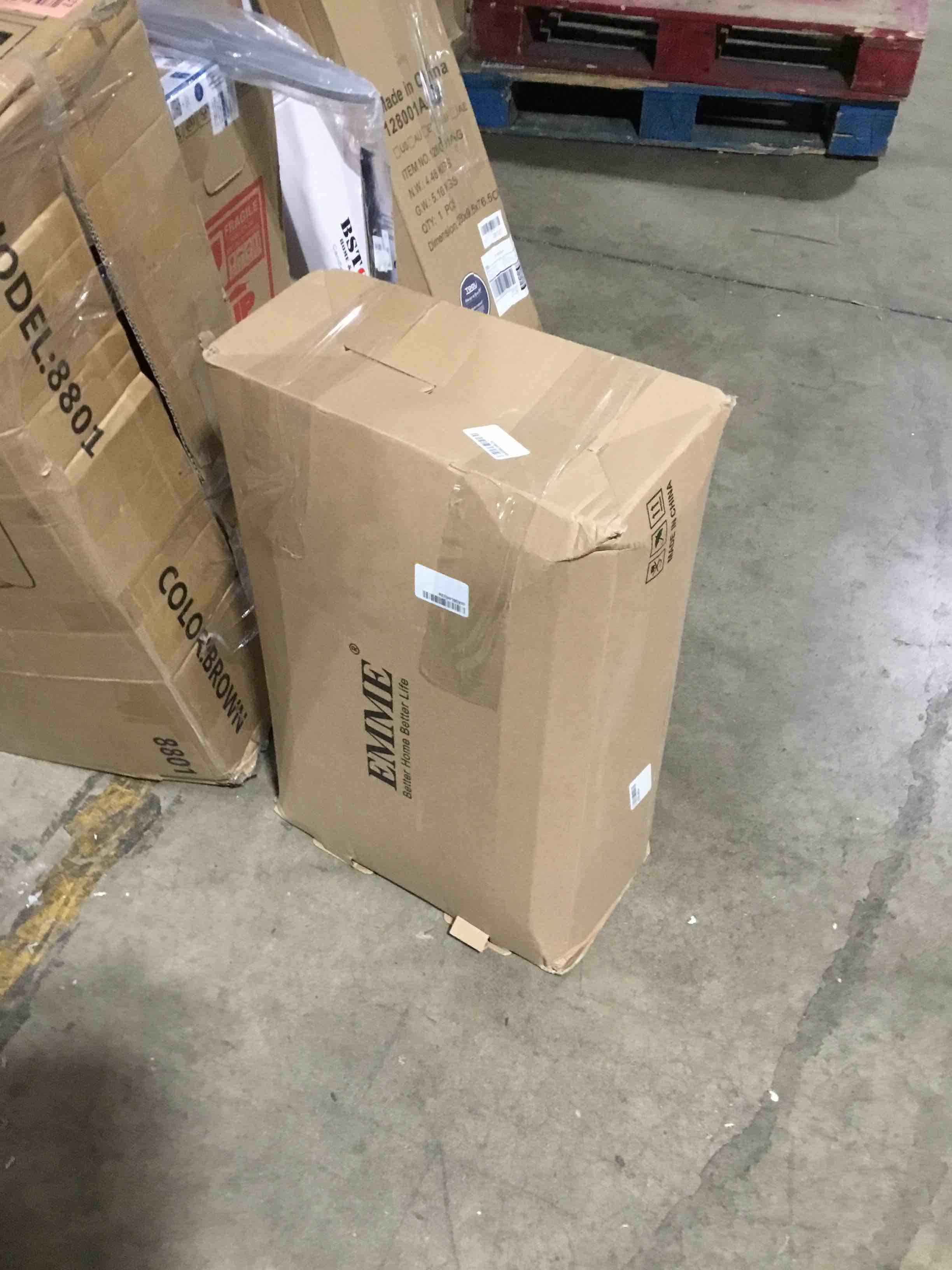 https://s3.amazonaws.com/lotting-images-prod/bidfta/RED6356496_1712927131853.jpeg