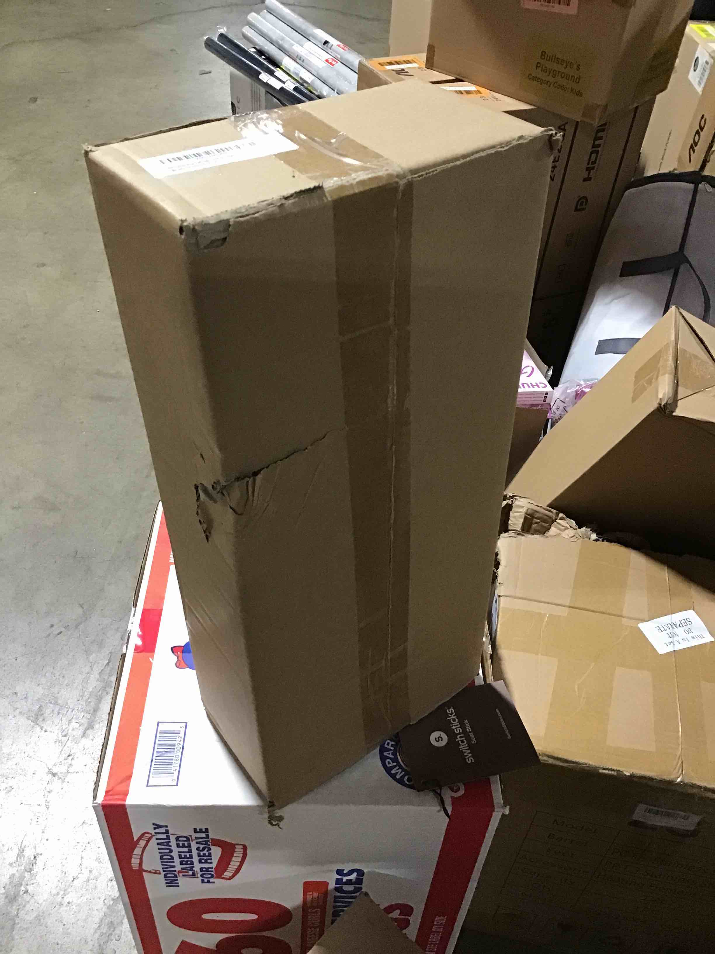 https://s3.amazonaws.com/lotting-images-prod/bidfta/RED6357203_1713455745828.jpeg