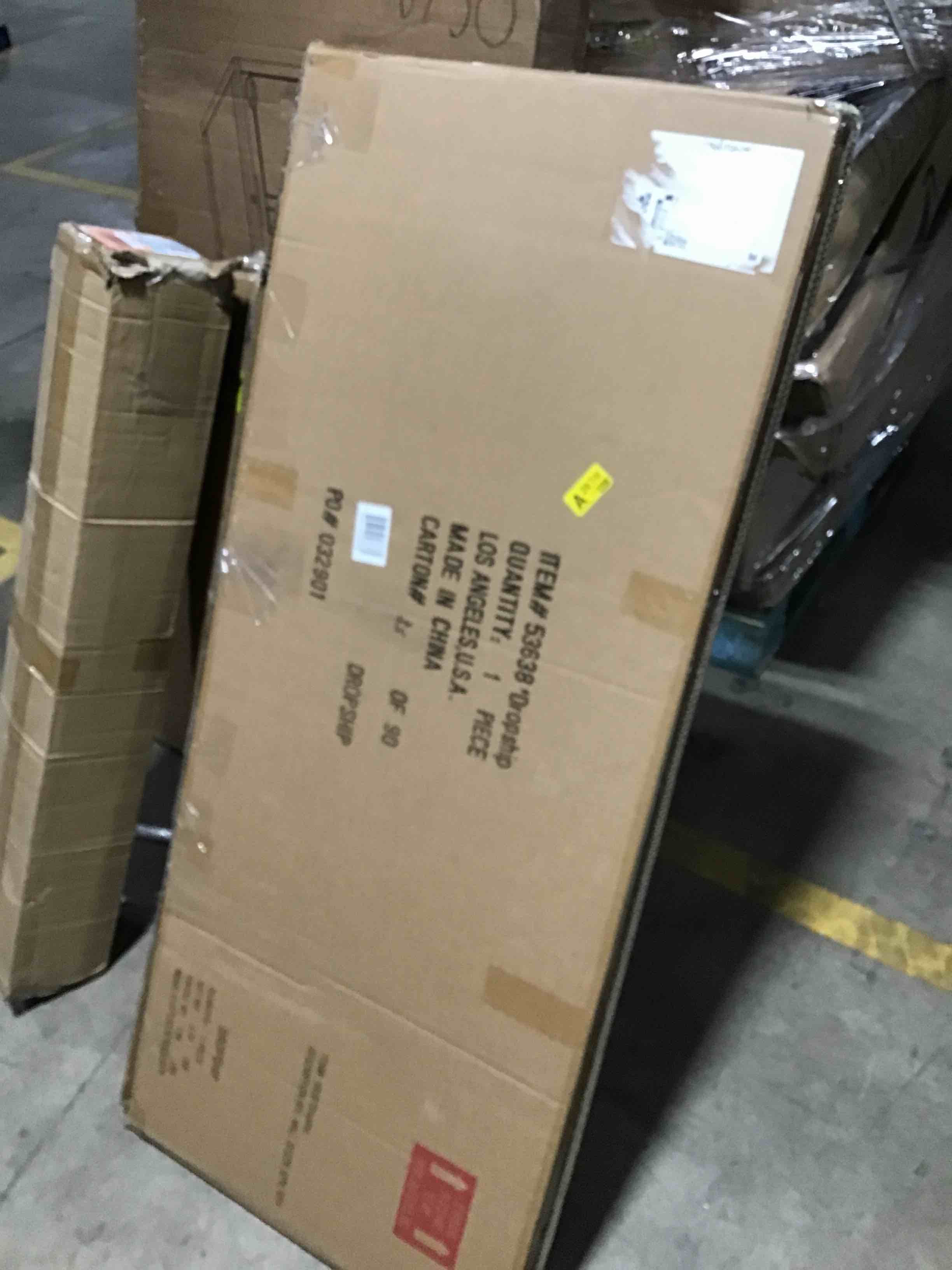 https://s3.amazonaws.com/lotting-images-prod/bidfta/RED6360029_1715951369787.jpeg