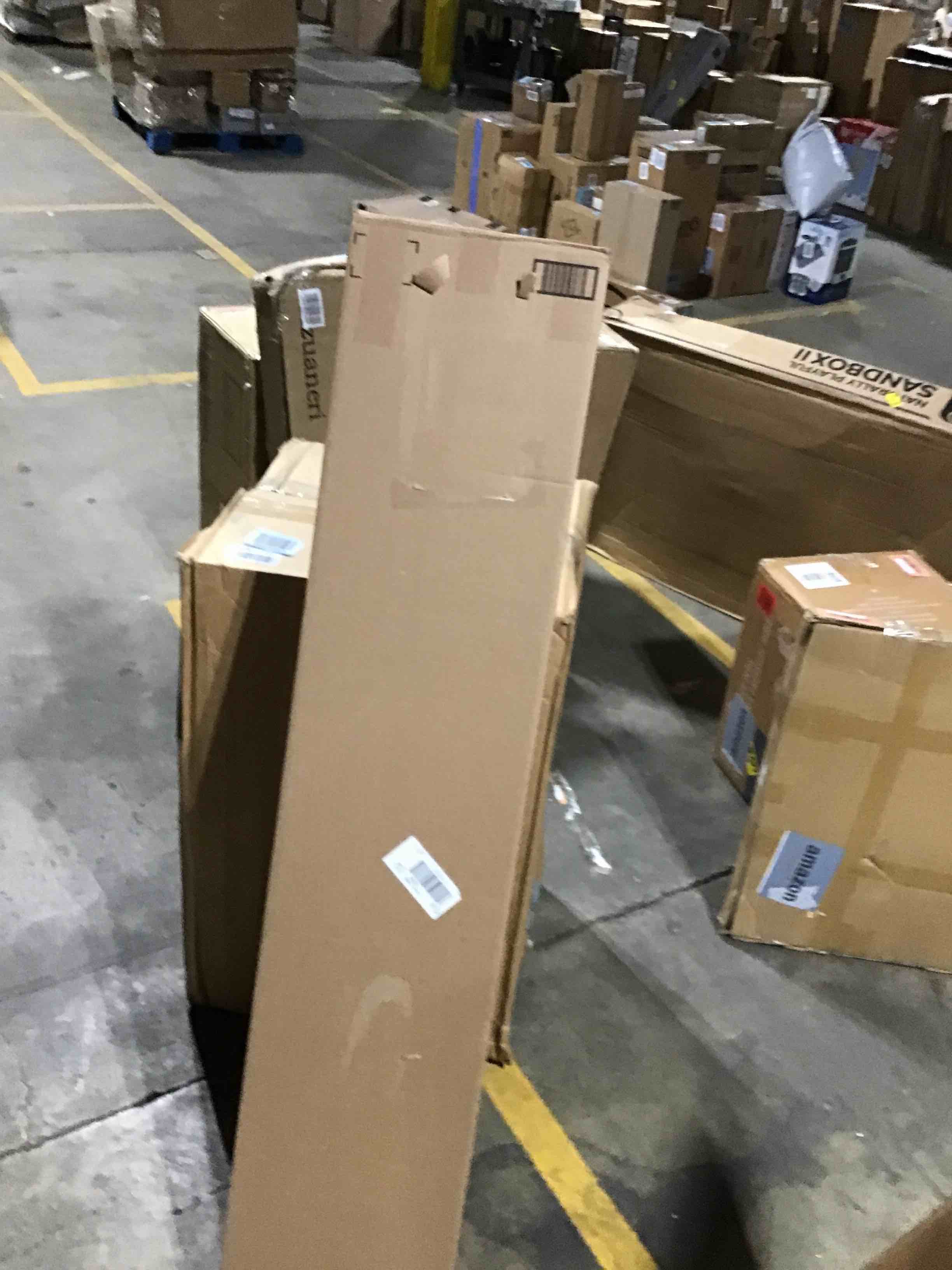 https://s3.amazonaws.com/lotting-images-prod/bidfta/RED6360038_1715950697730.jpeg