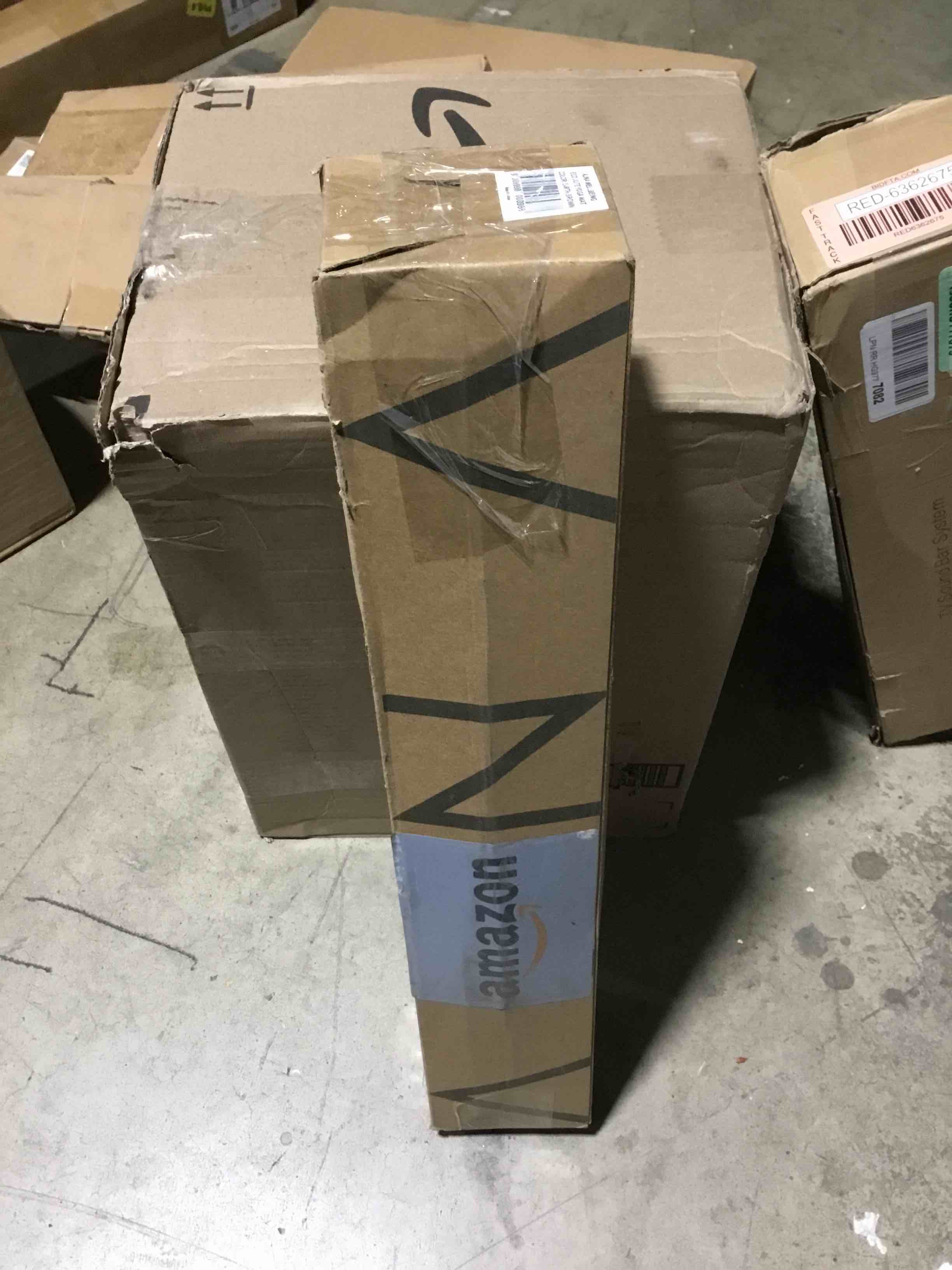 https://s3.amazonaws.com/lotting-images-prod/bidfta/RED6362680_1712268396526.jpeg
