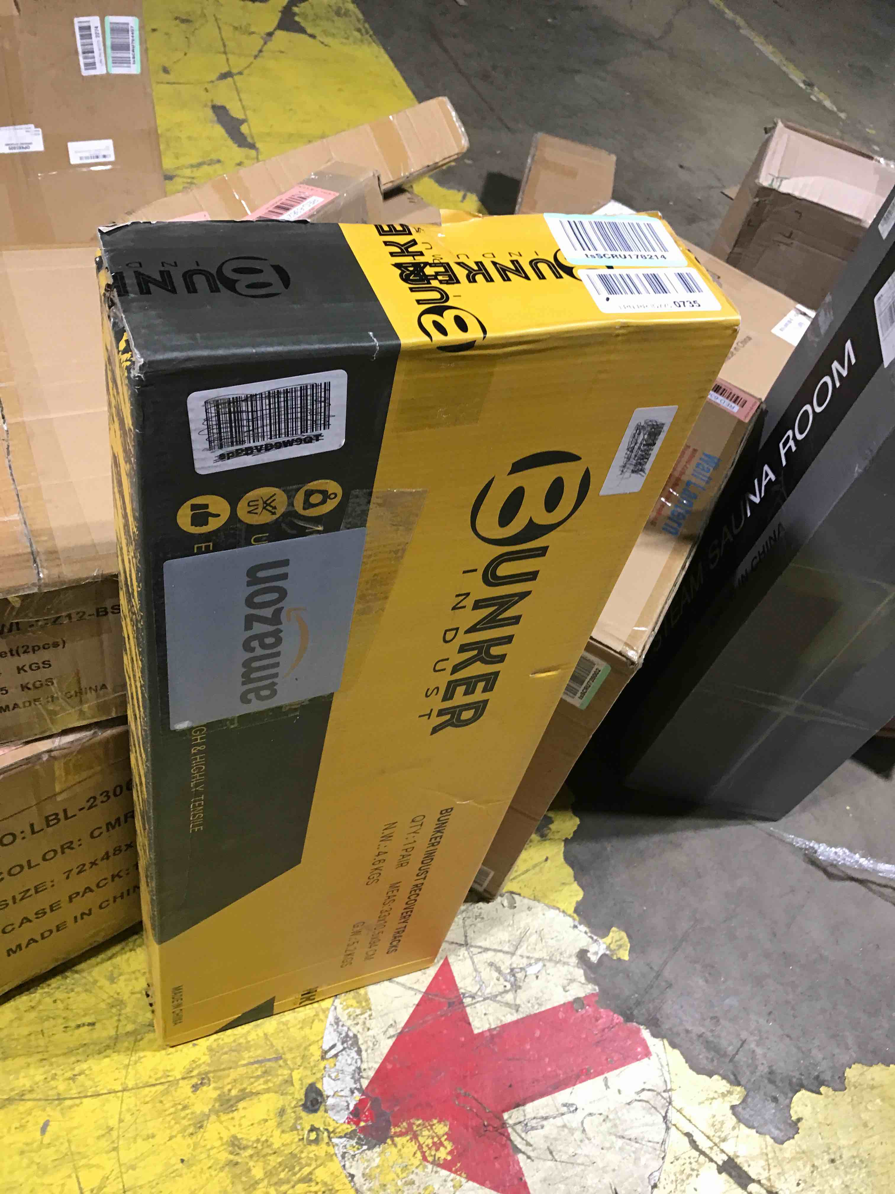 https://s3.amazonaws.com/lotting-images-prod/bidfta/RED6362735_1712266567750.jpeg