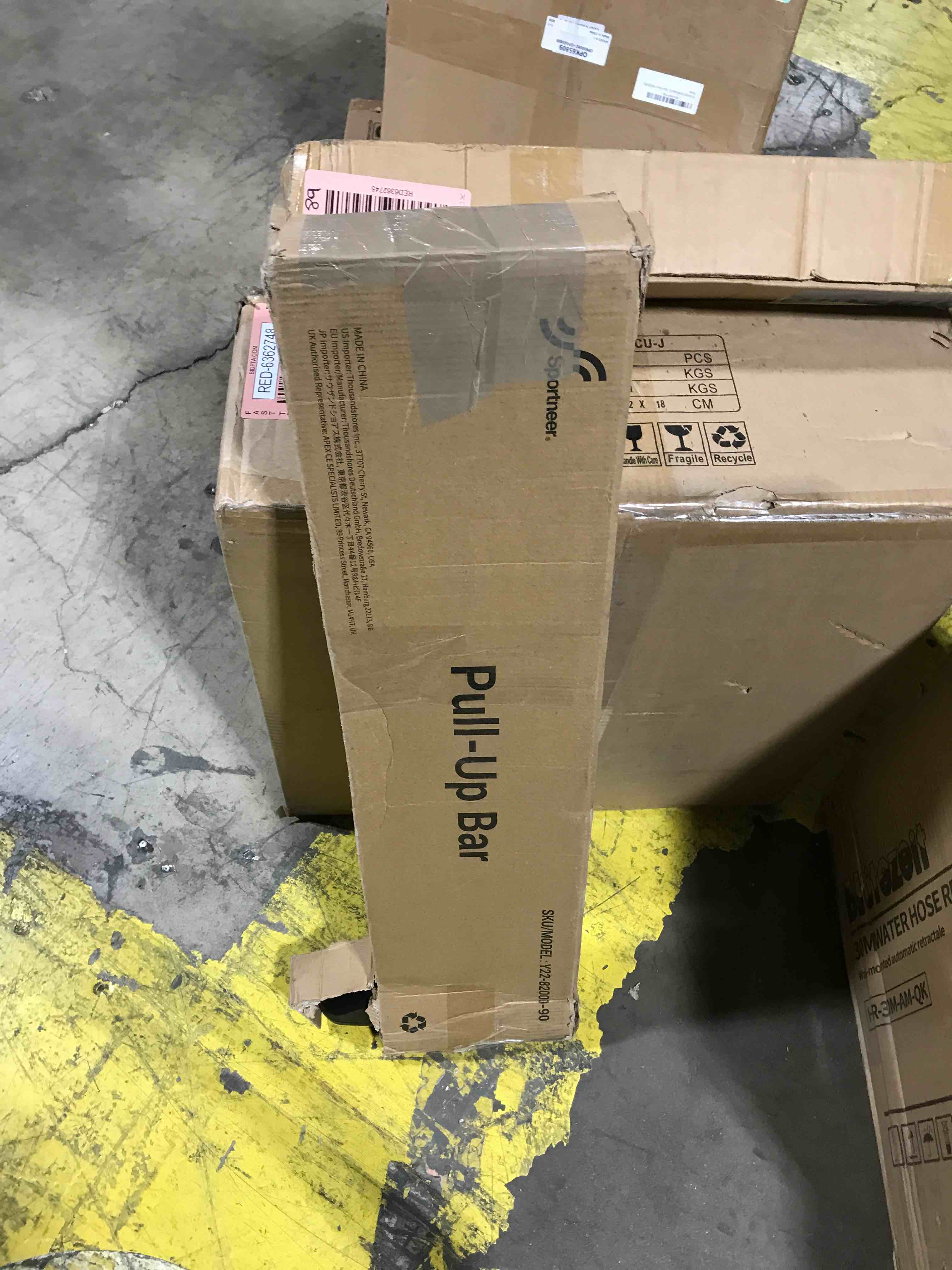 https://s3.amazonaws.com/lotting-images-prod/bidfta/RED6362740_1712266380540.jpeg