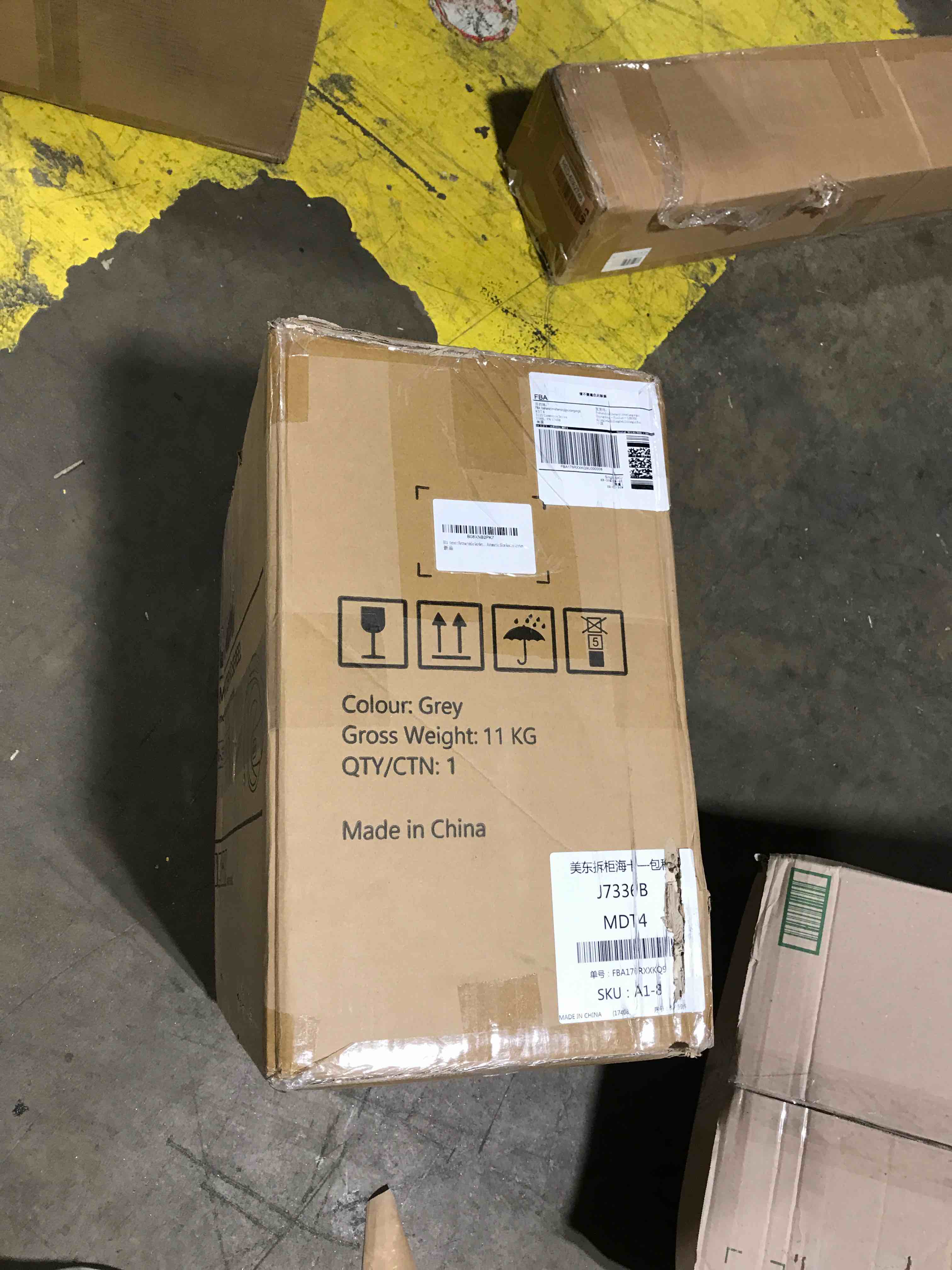 https://s3.amazonaws.com/lotting-images-prod/bidfta/RED6362744_1712266222273.jpeg