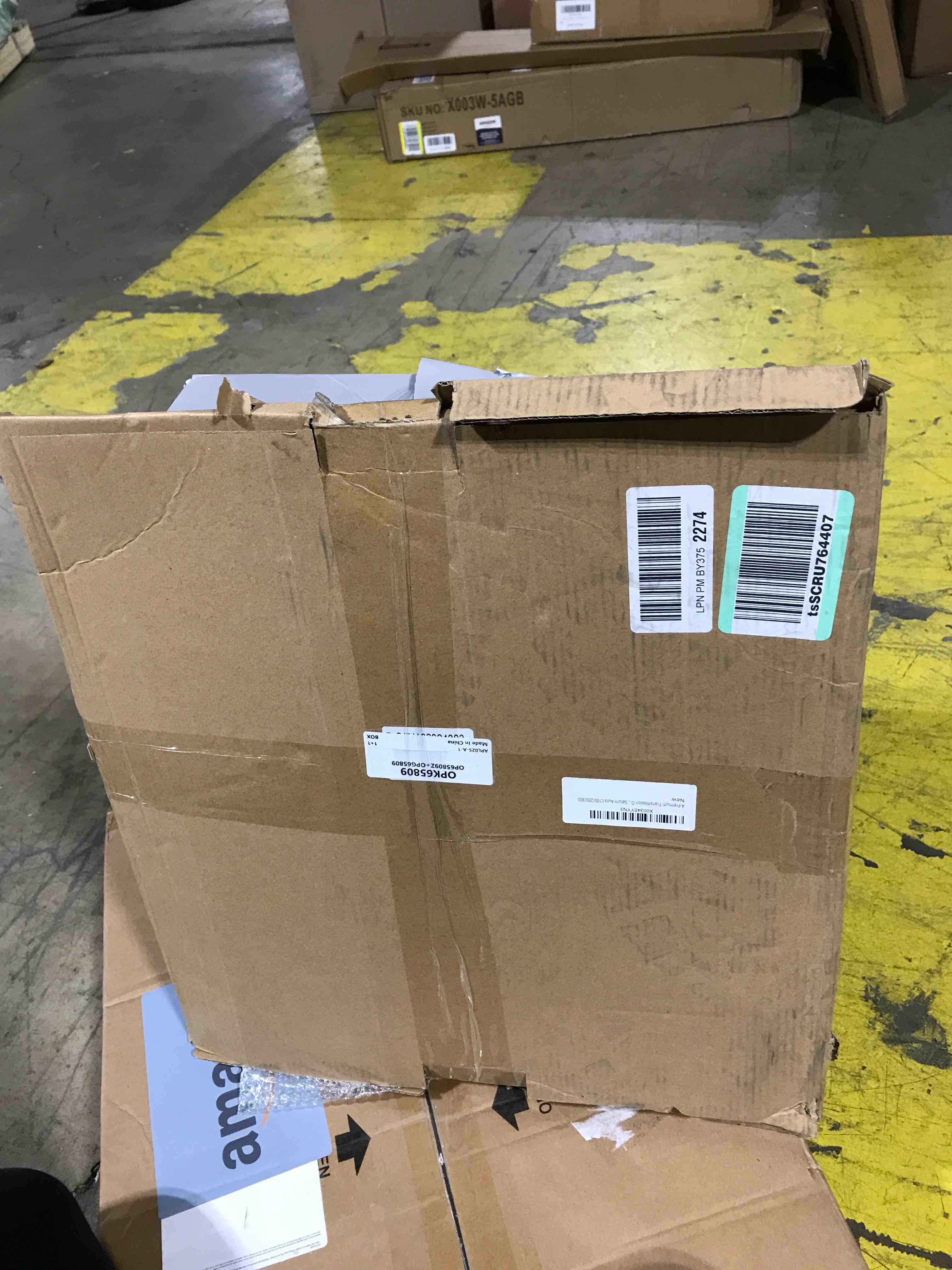 https://s3.amazonaws.com/lotting-images-prod/bidfta/RED6362749_1712266040146.jpeg