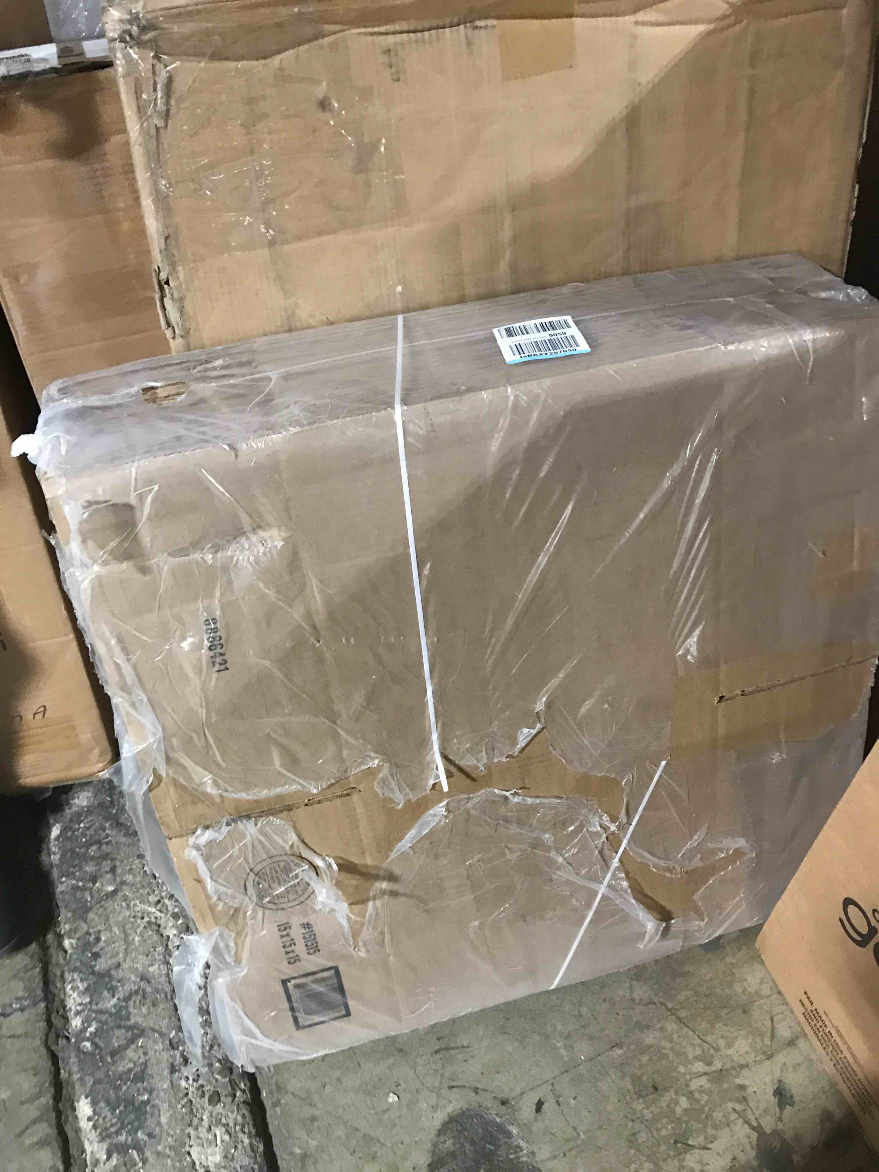 https://s3.amazonaws.com/lotting-images-prod/bidfta/RED6362873_1712430750112.jpeg