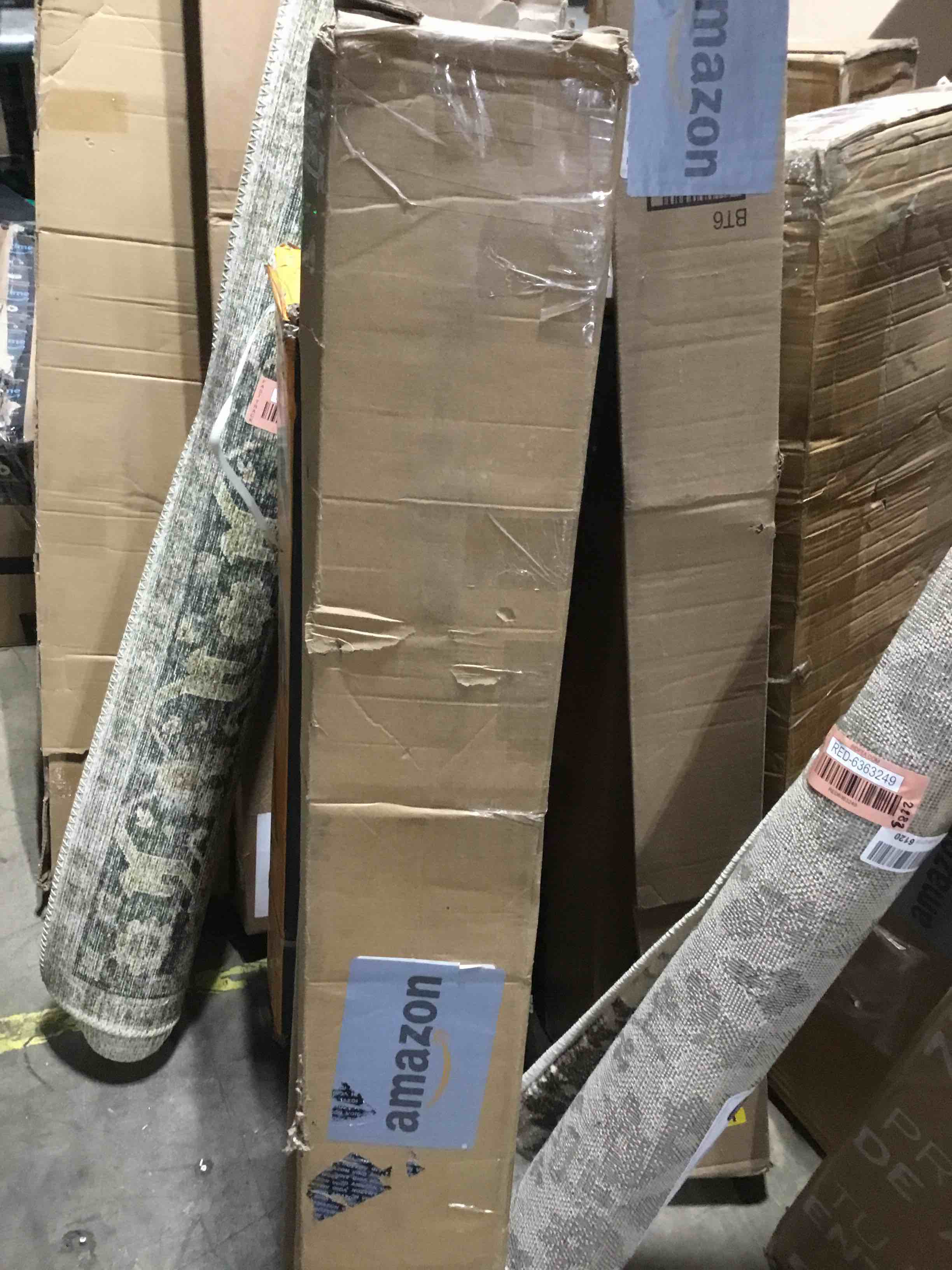 https://s3.amazonaws.com/lotting-images-prod/bidfta/RED6363251_1712679646844.jpeg