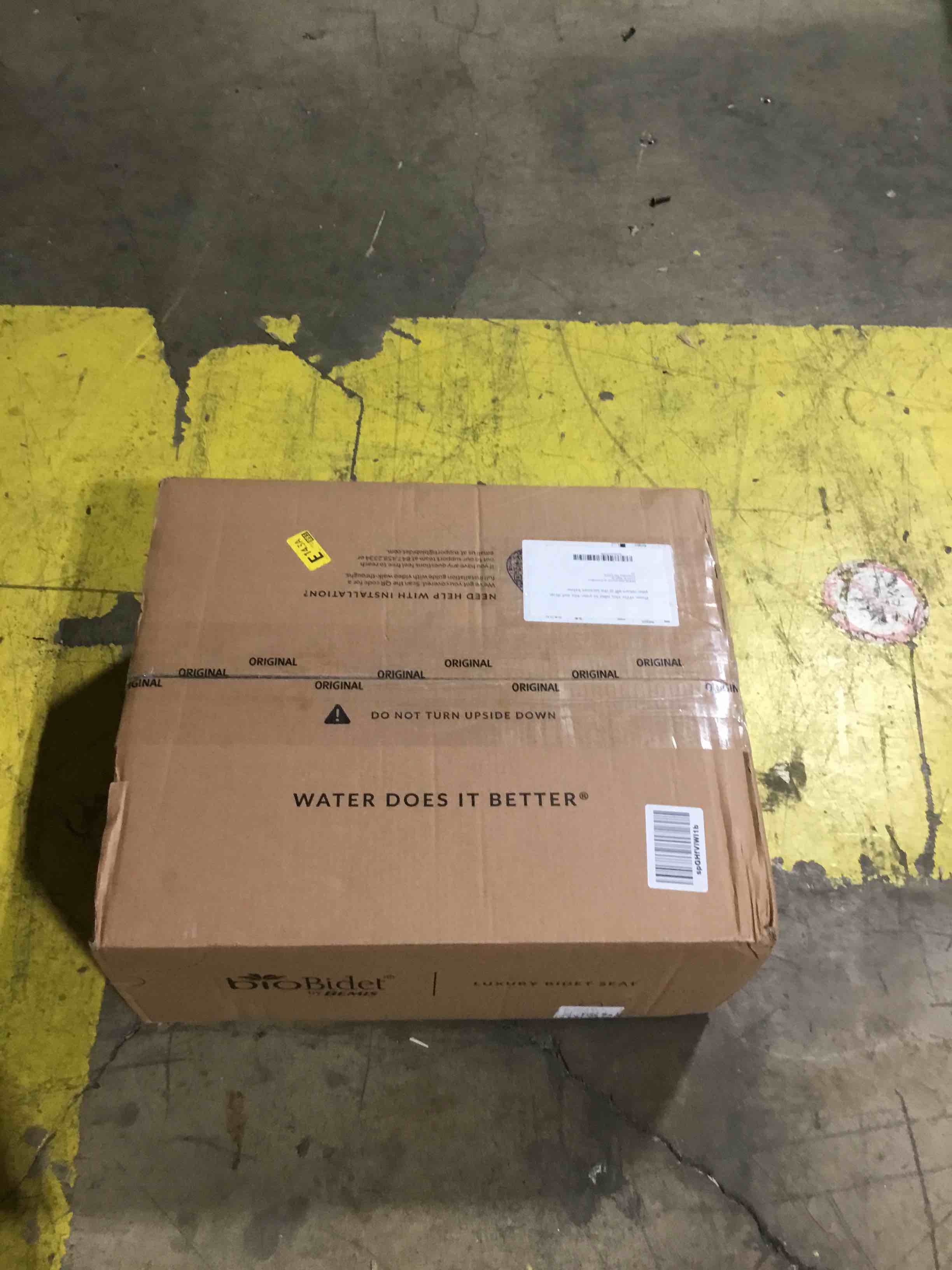 https://s3.amazonaws.com/lotting-images-prod/bidfta/RED6363264_1712680106224.jpeg