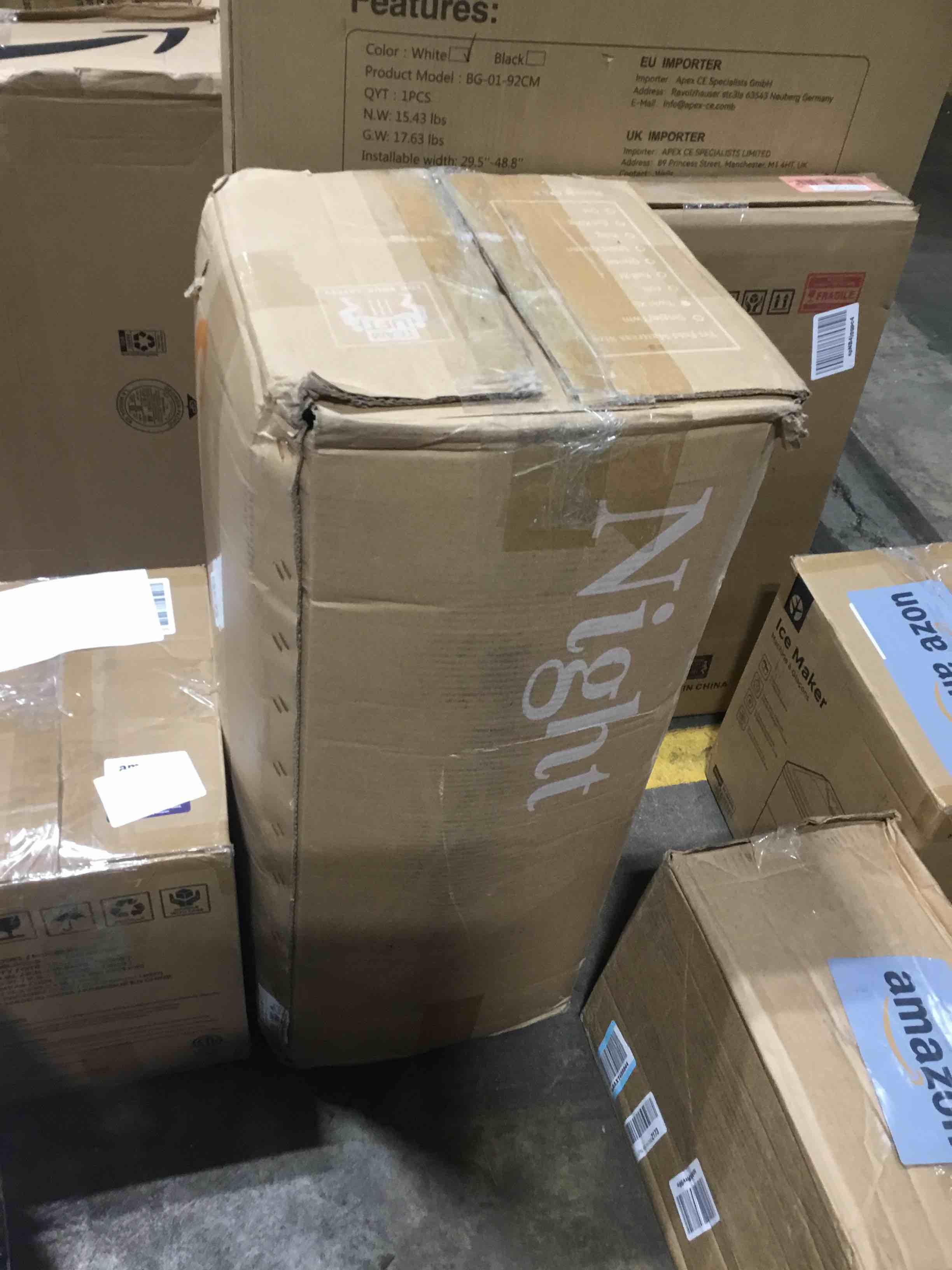 https://s3.amazonaws.com/lotting-images-prod/bidfta/RED6363835_1716499281105.jpeg
