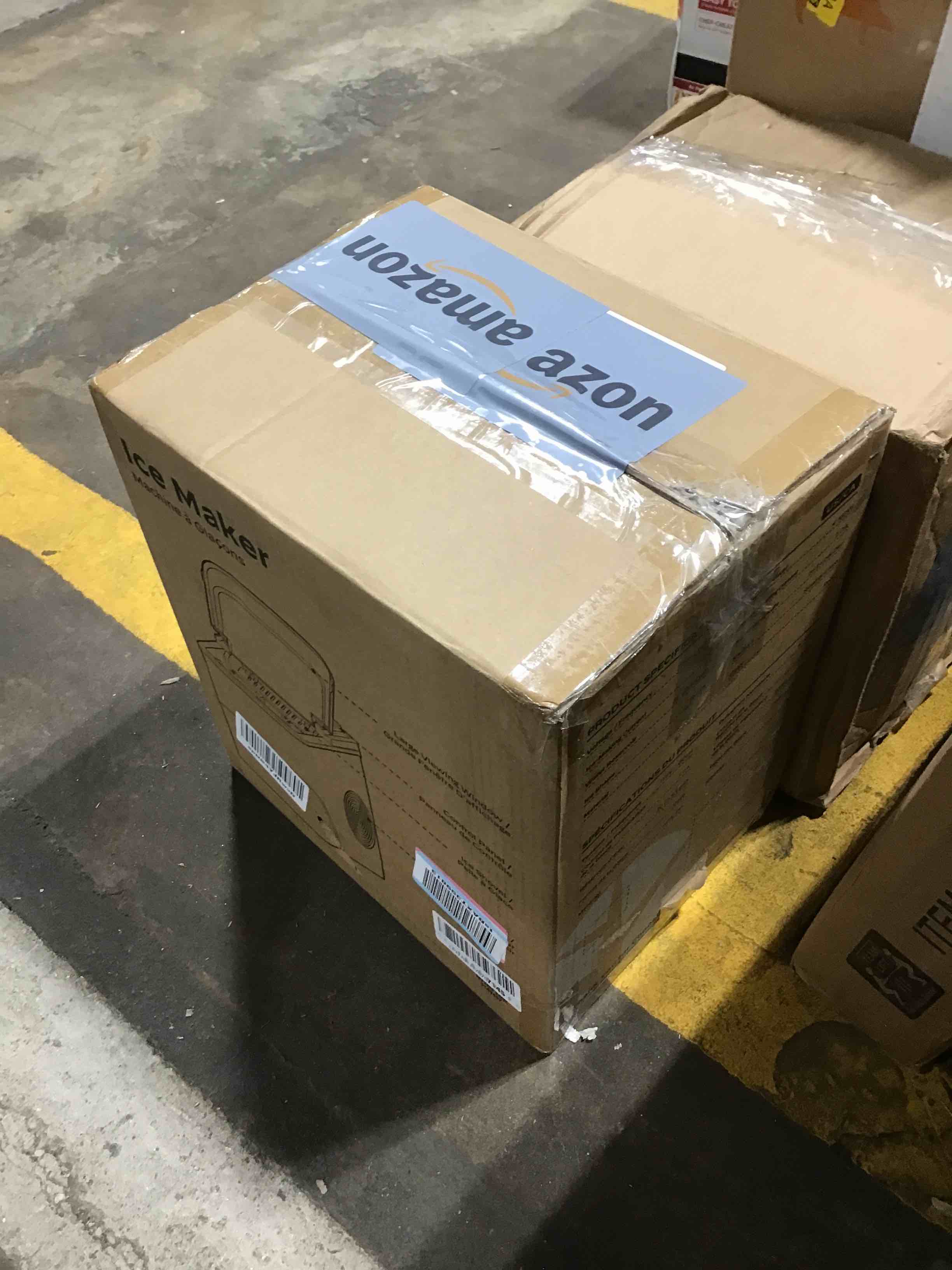 https://s3.amazonaws.com/lotting-images-prod/bidfta/RED6363882_1716499241578.jpeg