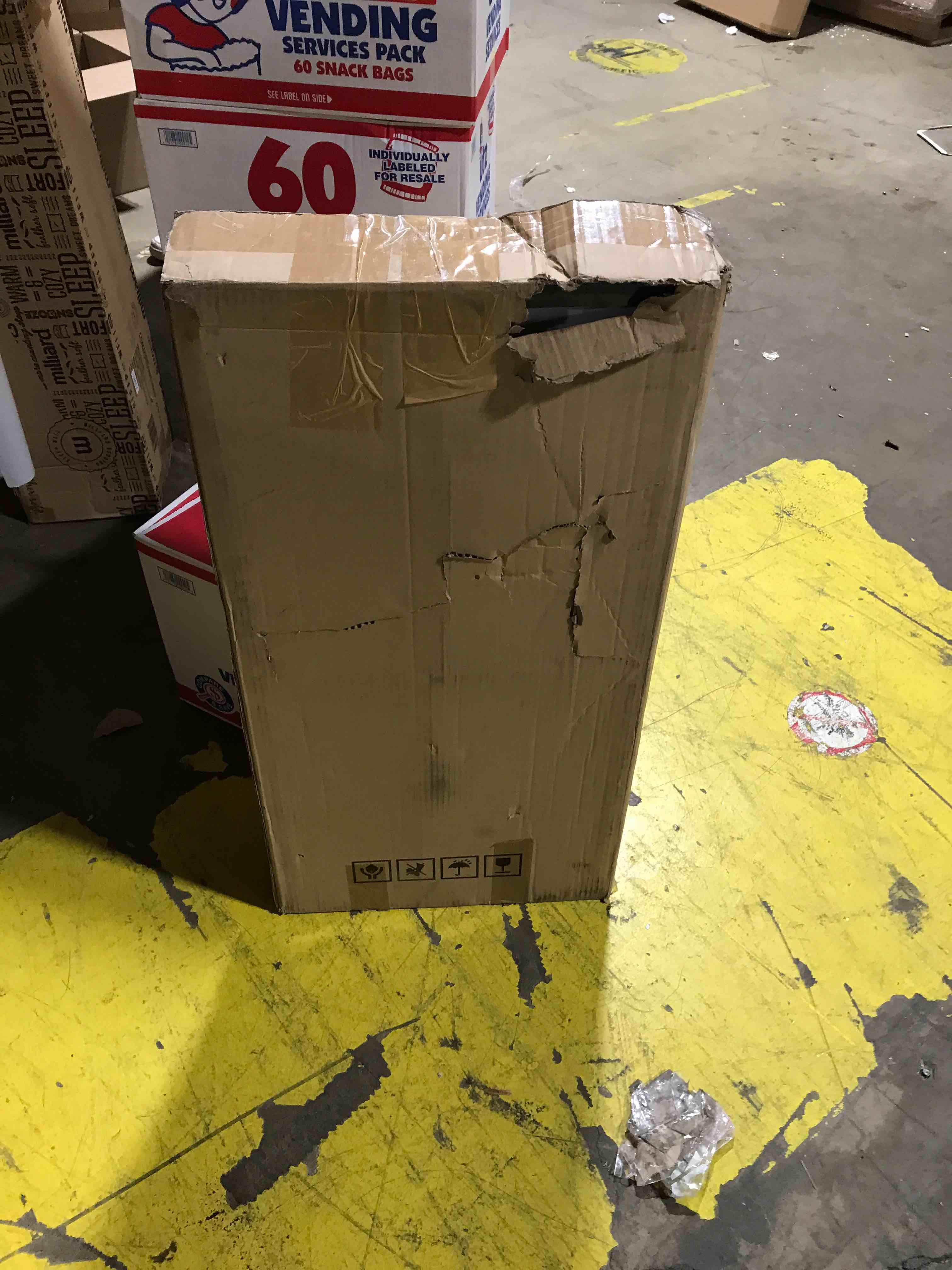 https://s3.amazonaws.com/lotting-images-prod/bidfta/RED6365124_1712947450901.jpeg