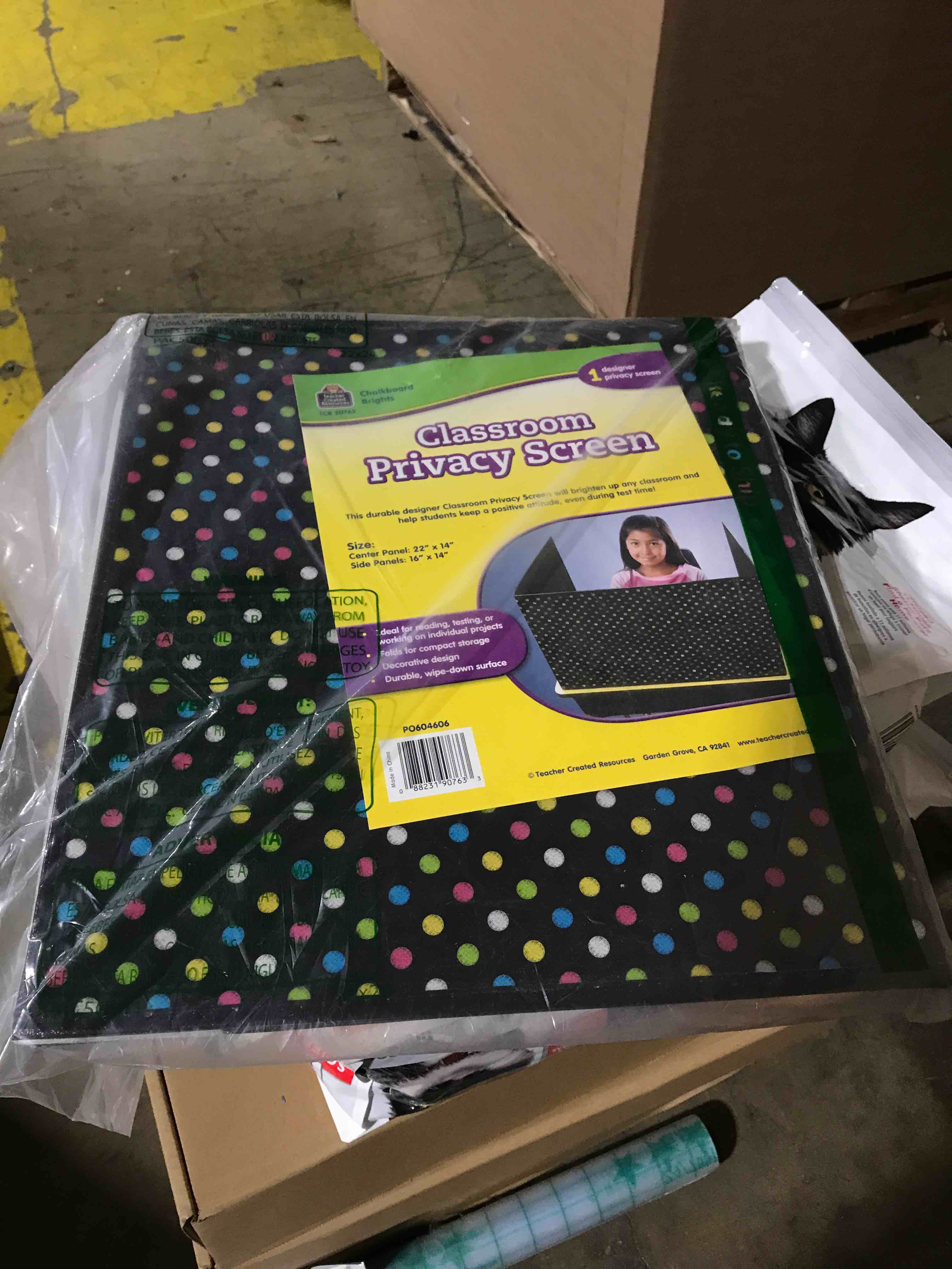 https://s3.amazonaws.com/lotting-images-prod/bidfta/RED6365131_1712942314259.jpeg