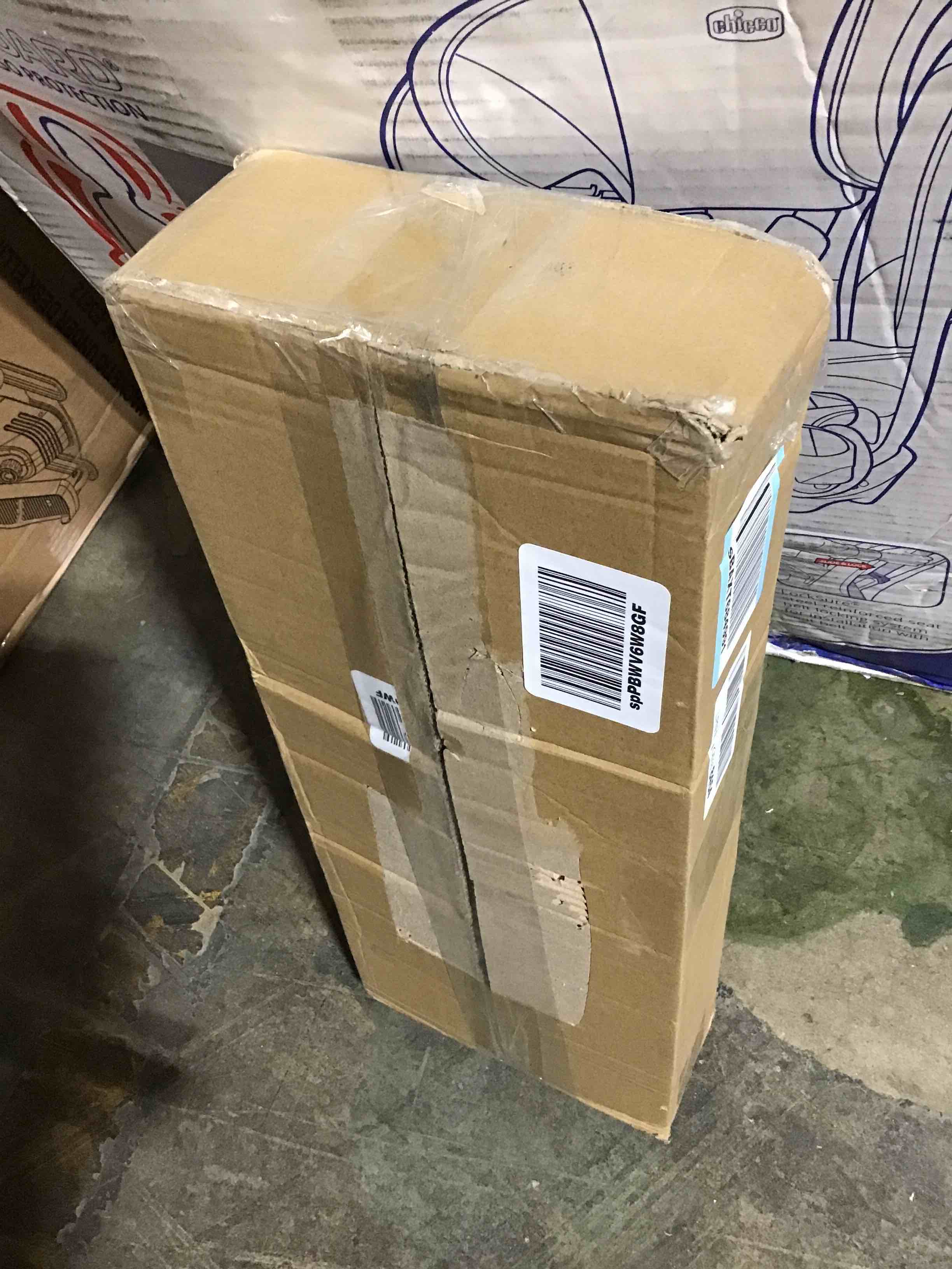 https://s3.amazonaws.com/lotting-images-prod/bidfta/RED6366403_1714402922661.jpeg