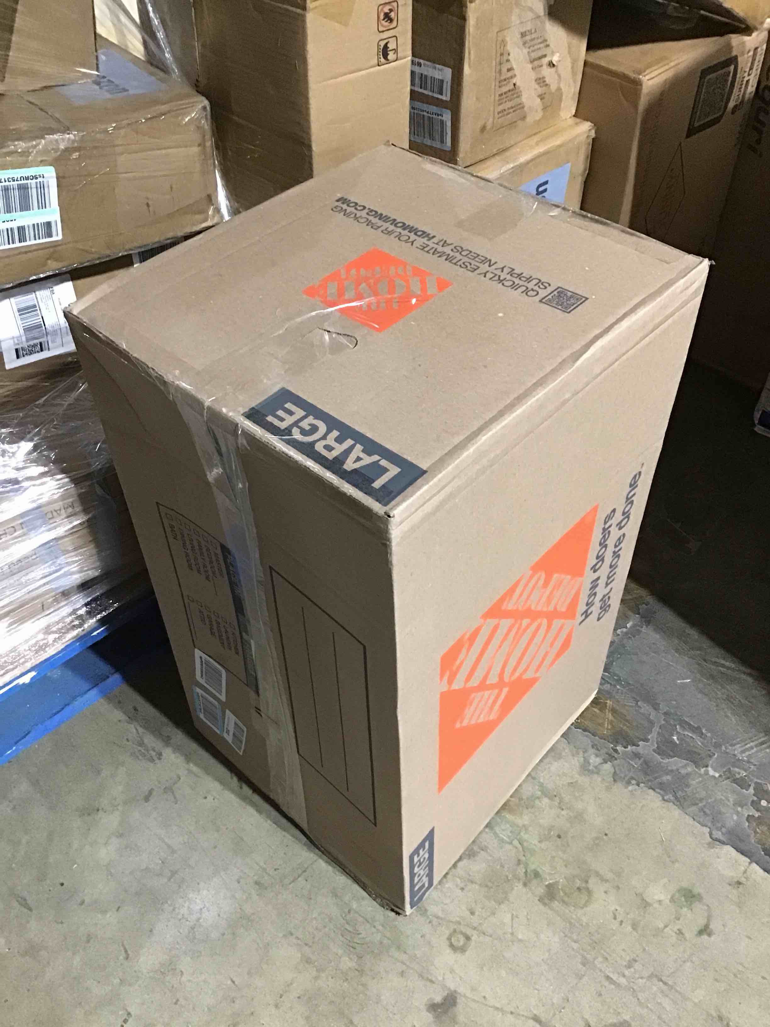 https://s3.amazonaws.com/lotting-images-prod/bidfta/RED6366409_1714402580923.jpeg