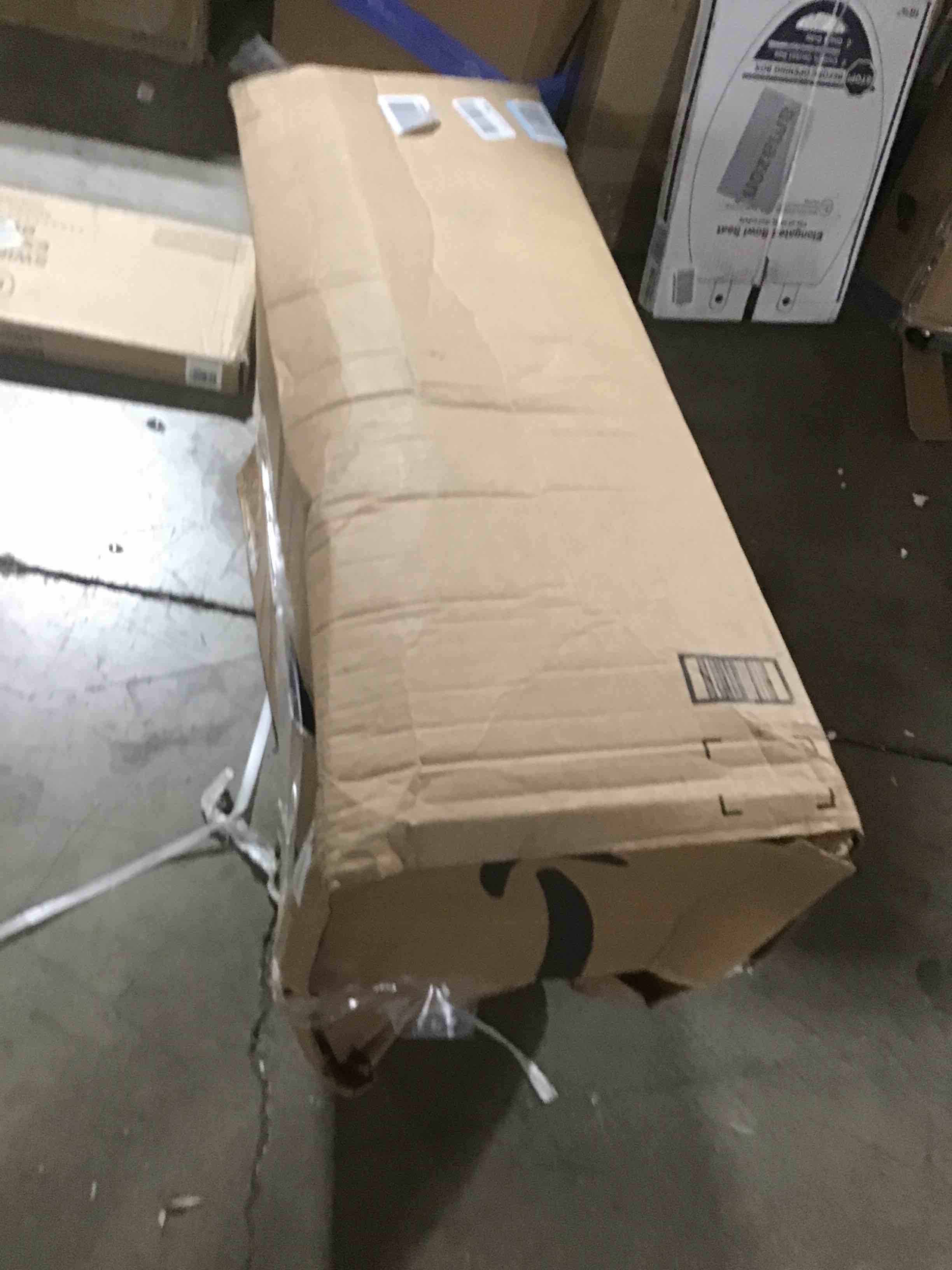 https://s3.amazonaws.com/lotting-images-prod/bidfta/RED6367412_1714239614644.jpeg