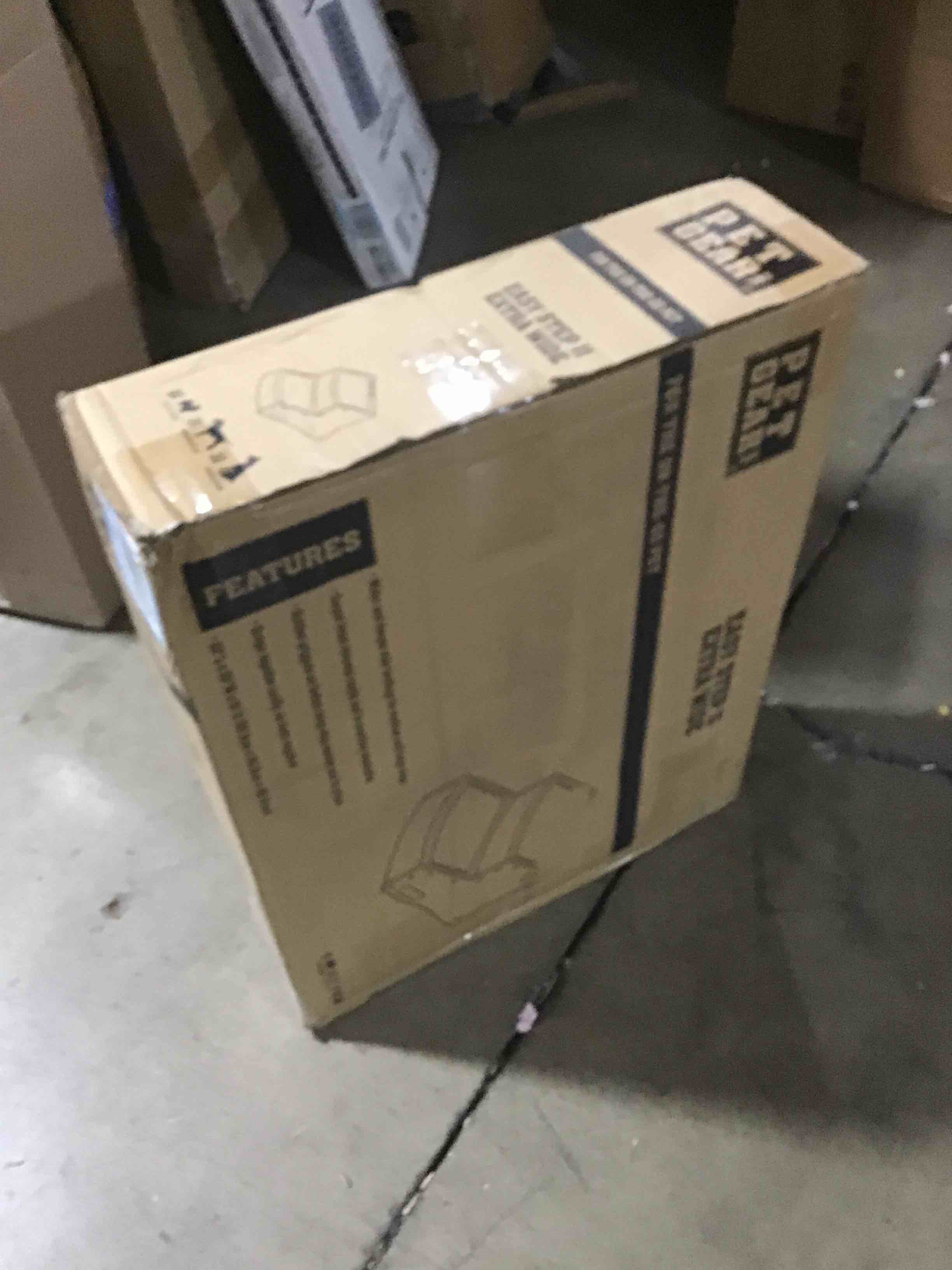 https://s3.amazonaws.com/lotting-images-prod/bidfta/RED6367416_1714239756964.jpeg