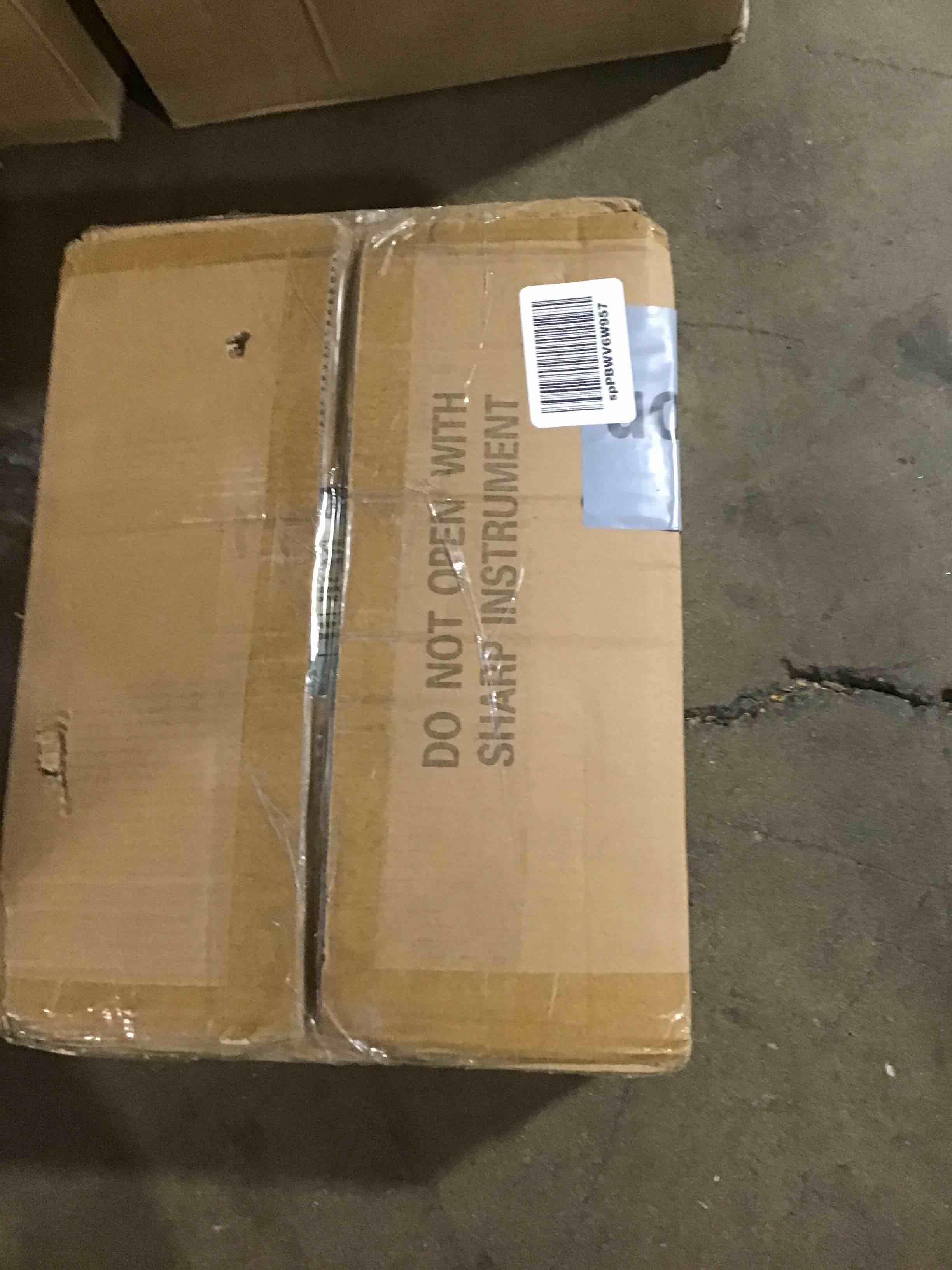 https://s3.amazonaws.com/lotting-images-prod/bidfta/RED6367427_1714240414998.jpeg