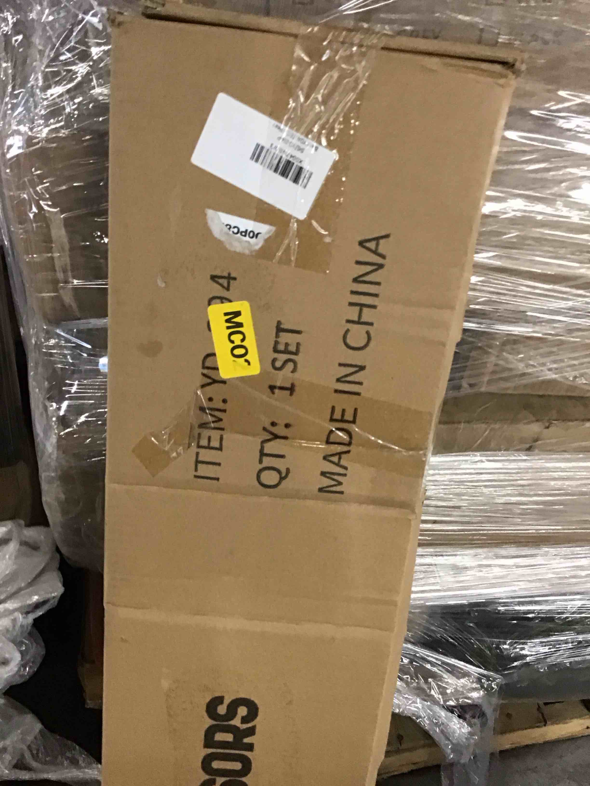 https://s3.amazonaws.com/lotting-images-prod/bidfta/RED6369970_1723752253103.jpeg