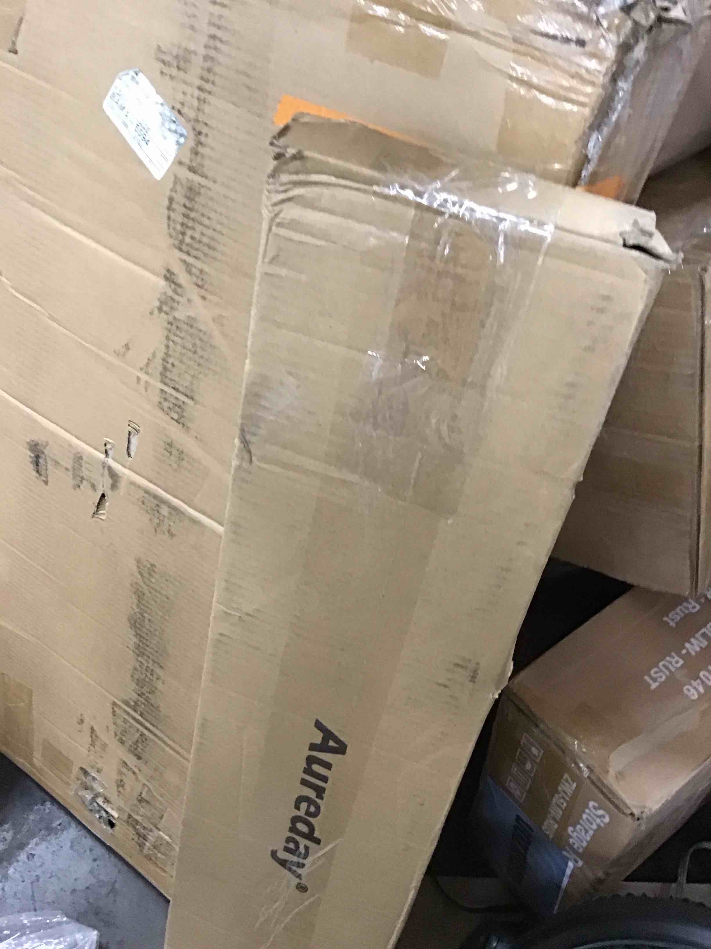 https://s3.amazonaws.com/lotting-images-prod/bidfta/RED6370422_1724083146073.jpeg