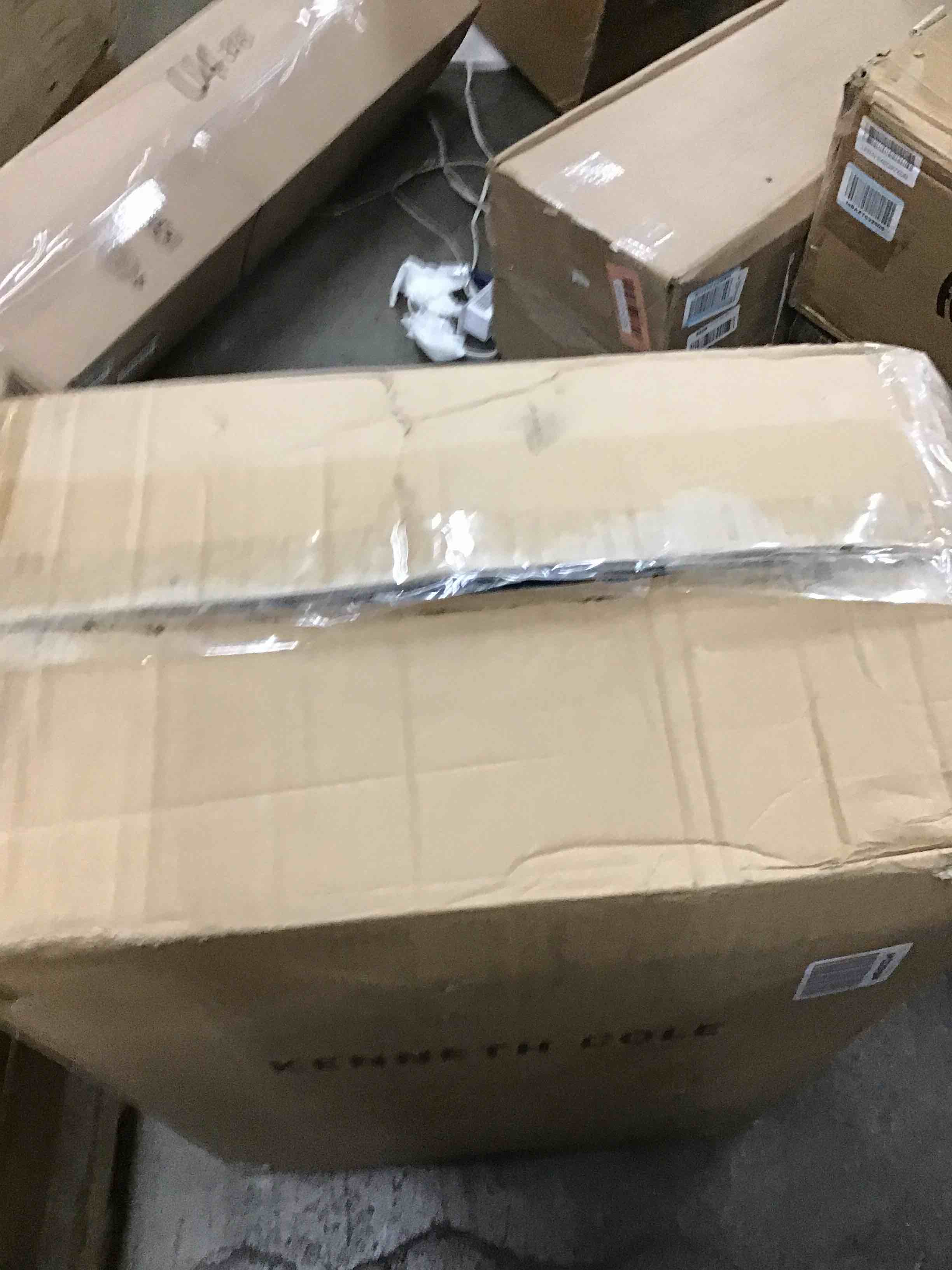 https://s3.amazonaws.com/lotting-images-prod/bidfta/RED6371814_1724351379571.jpeg