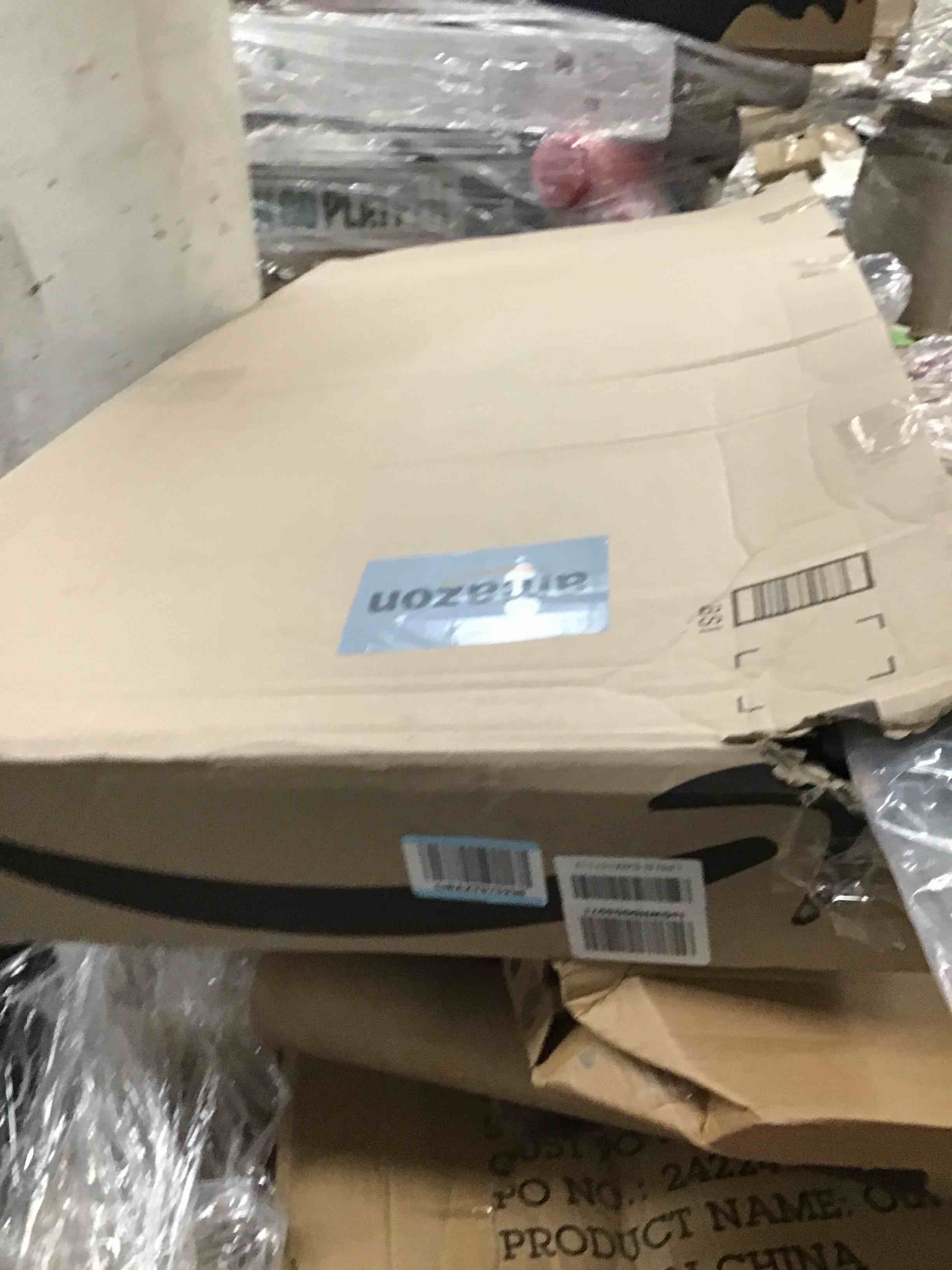 https://s3.amazonaws.com/lotting-images-prod/bidfta/RED6371977_1724432097952.jpeg