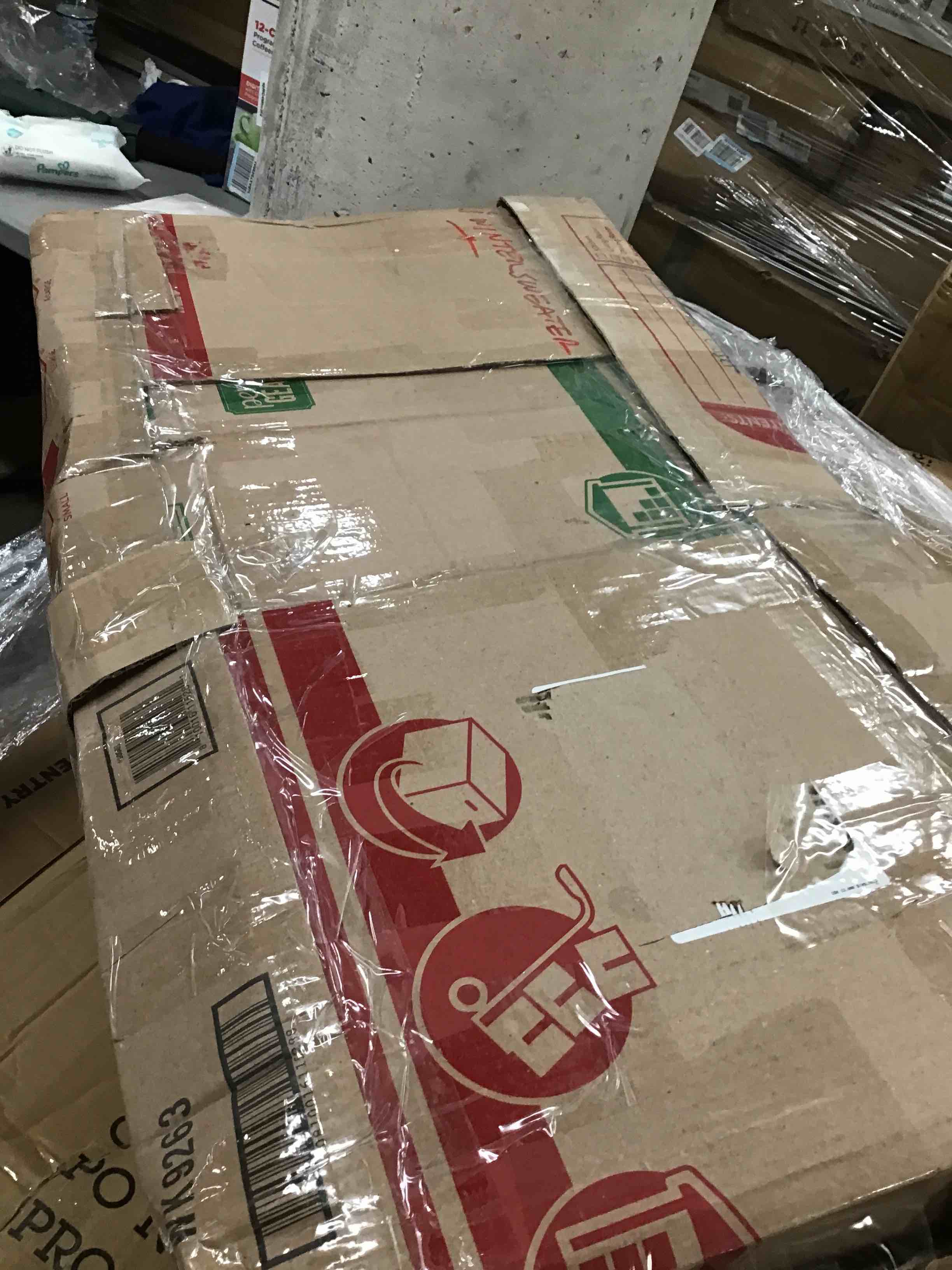 https://s3.amazonaws.com/lotting-images-prod/bidfta/RED6371980_1724432250891.jpeg