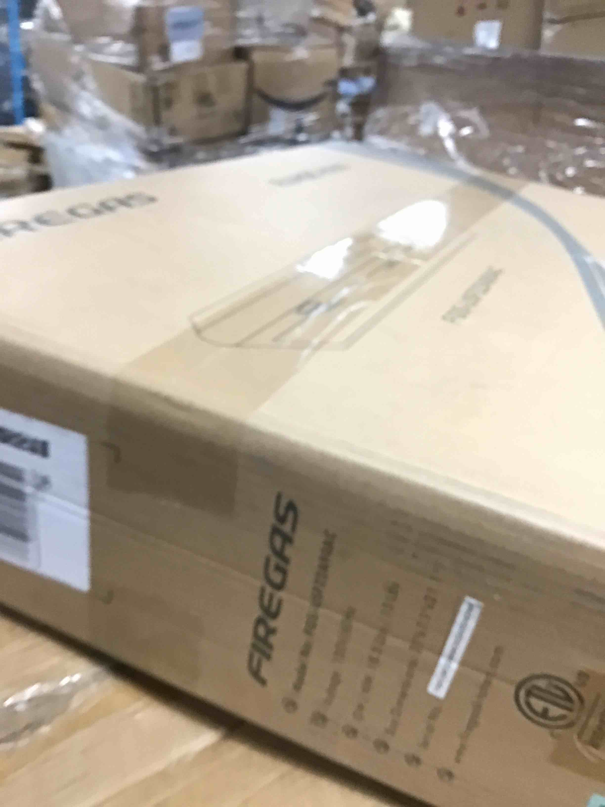 https://s3.amazonaws.com/lotting-images-prod/bidfta/RED6374560_1724251431588.jpeg