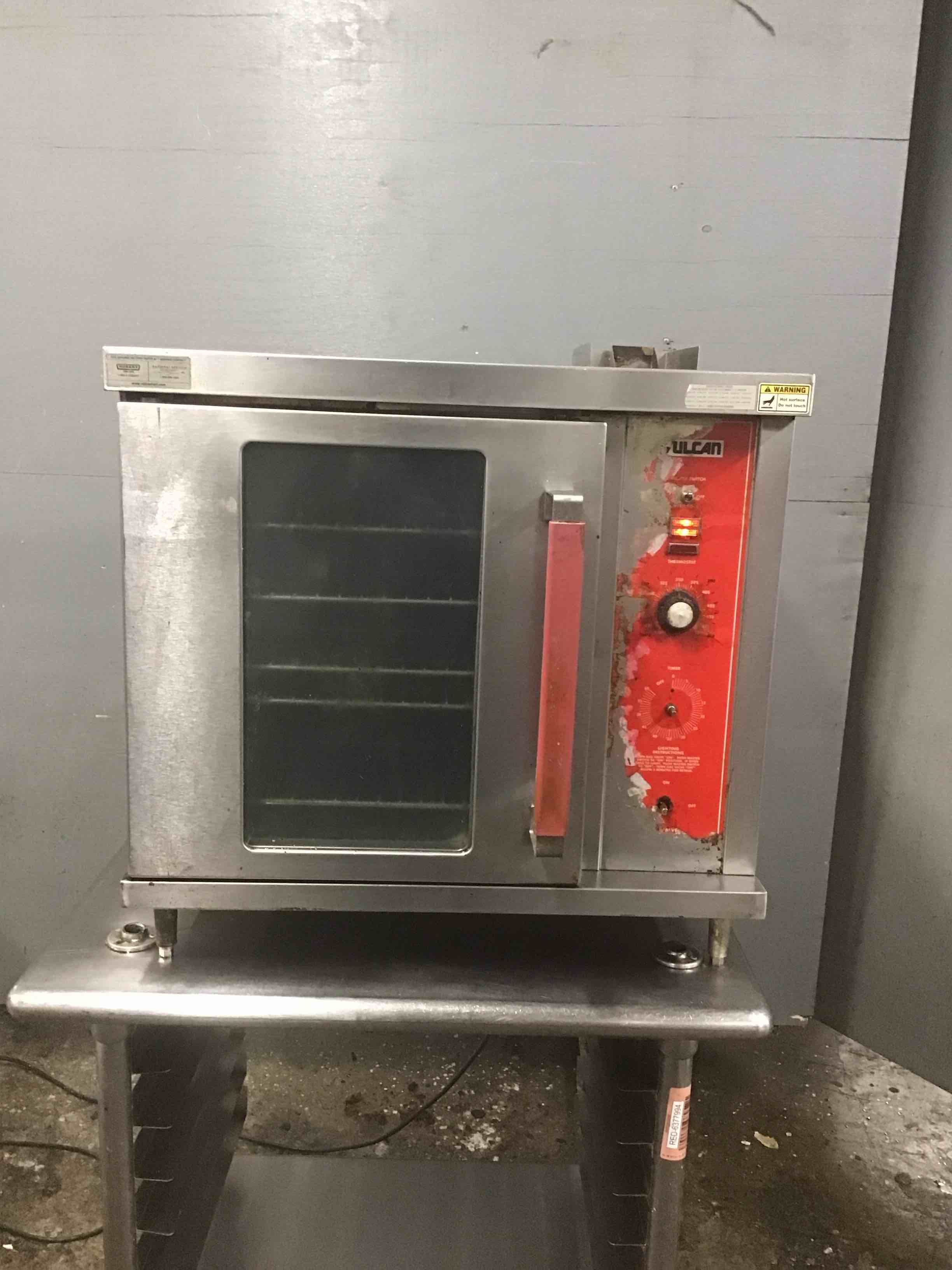 Vulcan Half Size Stainless Steel Single Deck Natural Gas Convection Oven 