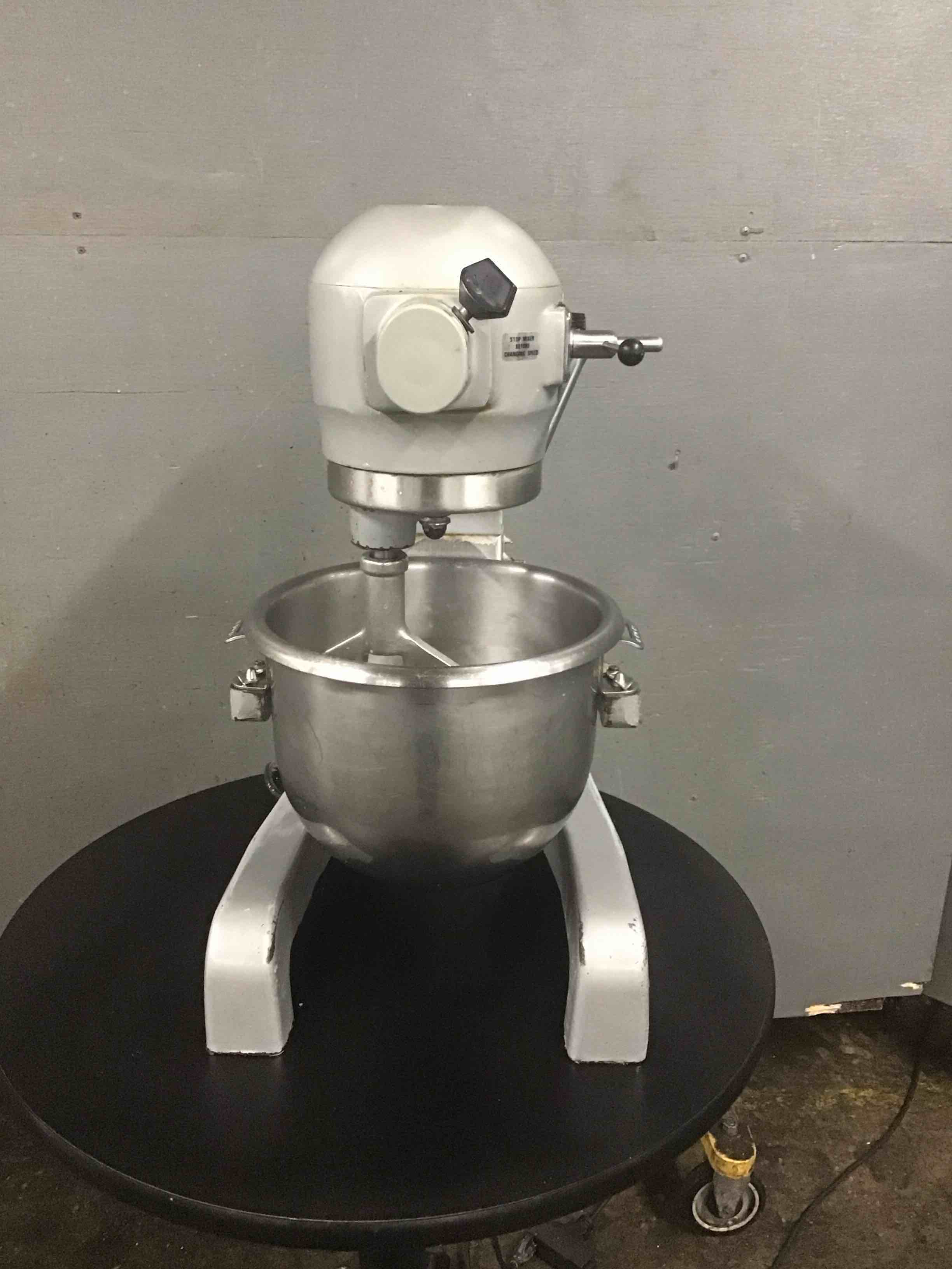 Hobart 12 Quart Dough Mixer With Bowl & Paddle