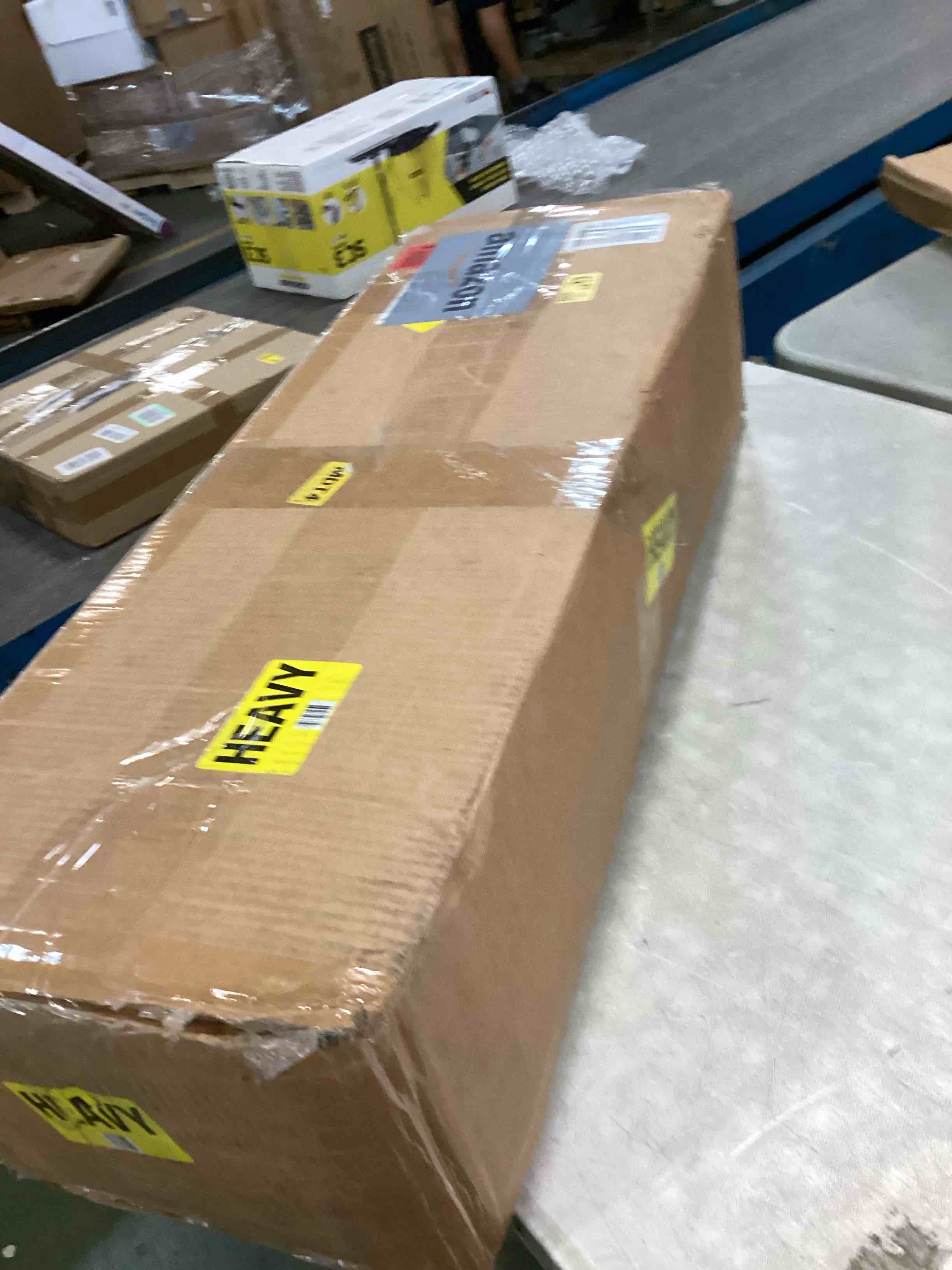 https://s3.amazonaws.com/lotting-images-prod/bidfta/RED6392789_1718194757562.jpeg