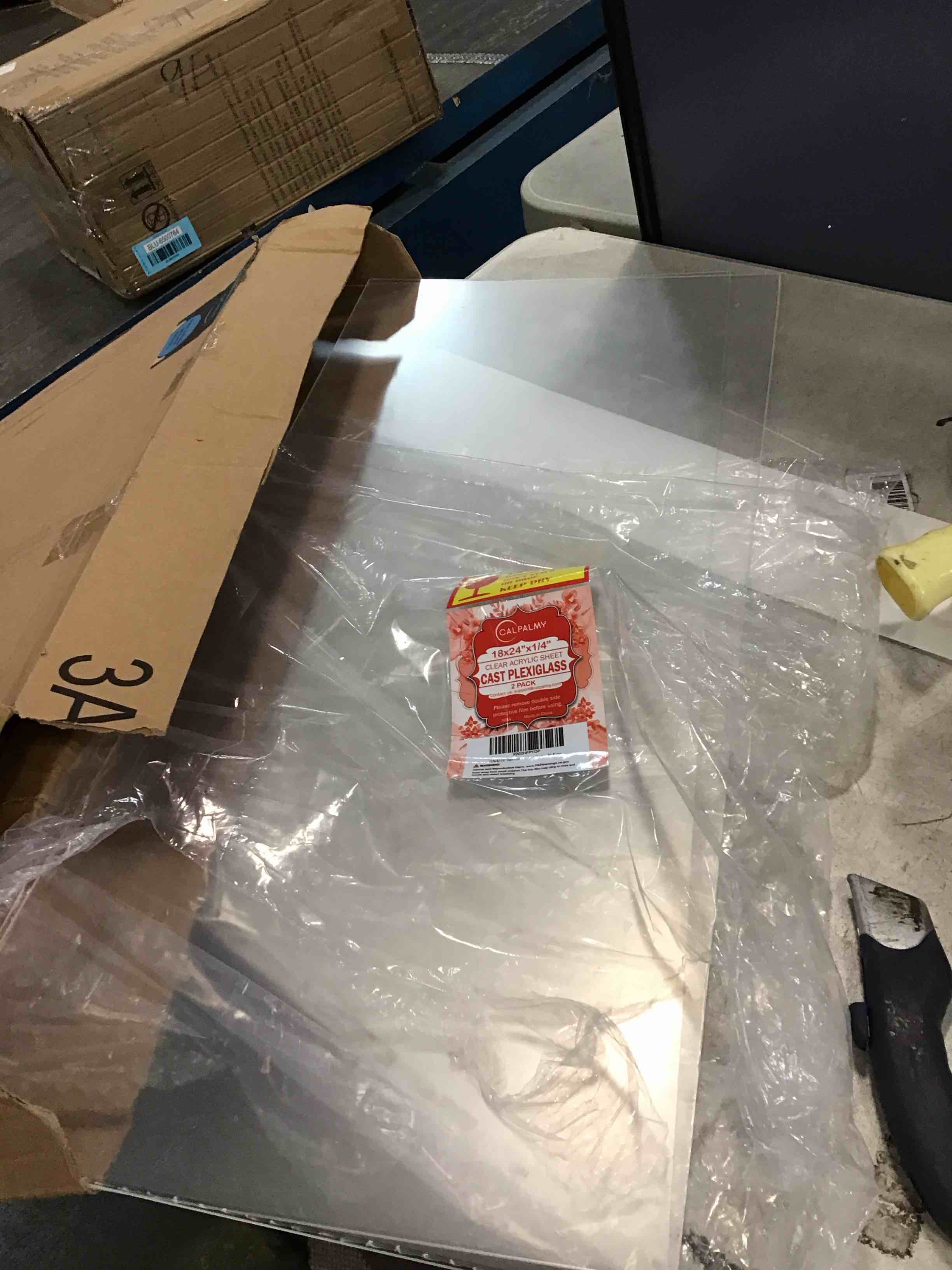 https://s3.amazonaws.com/lotting-images-prod/bidfta/RED6392965_1718214593957.jpeg