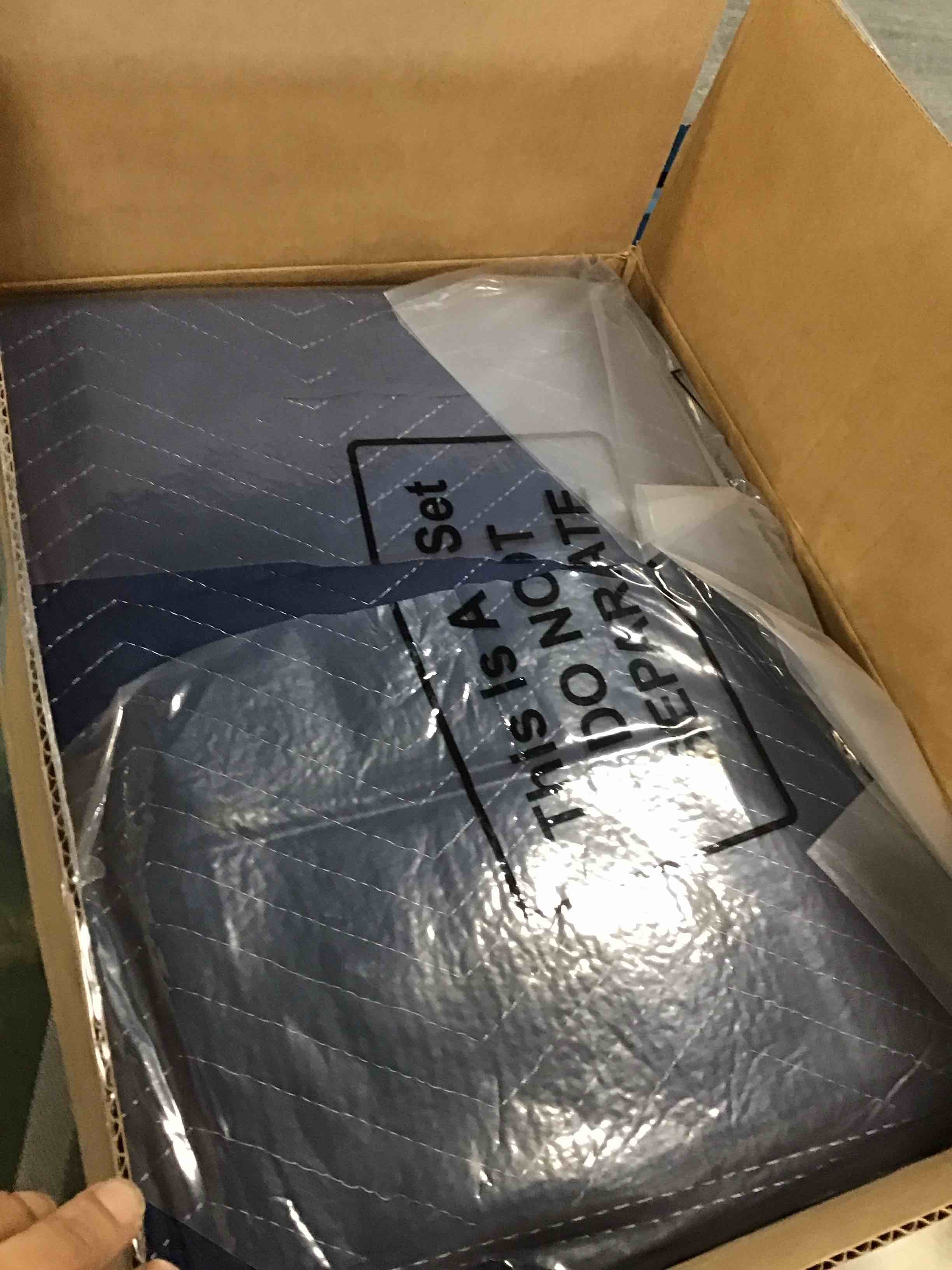 https://s3.amazonaws.com/lotting-images-prod/bidfta/RED6392981_1718215737459.jpeg