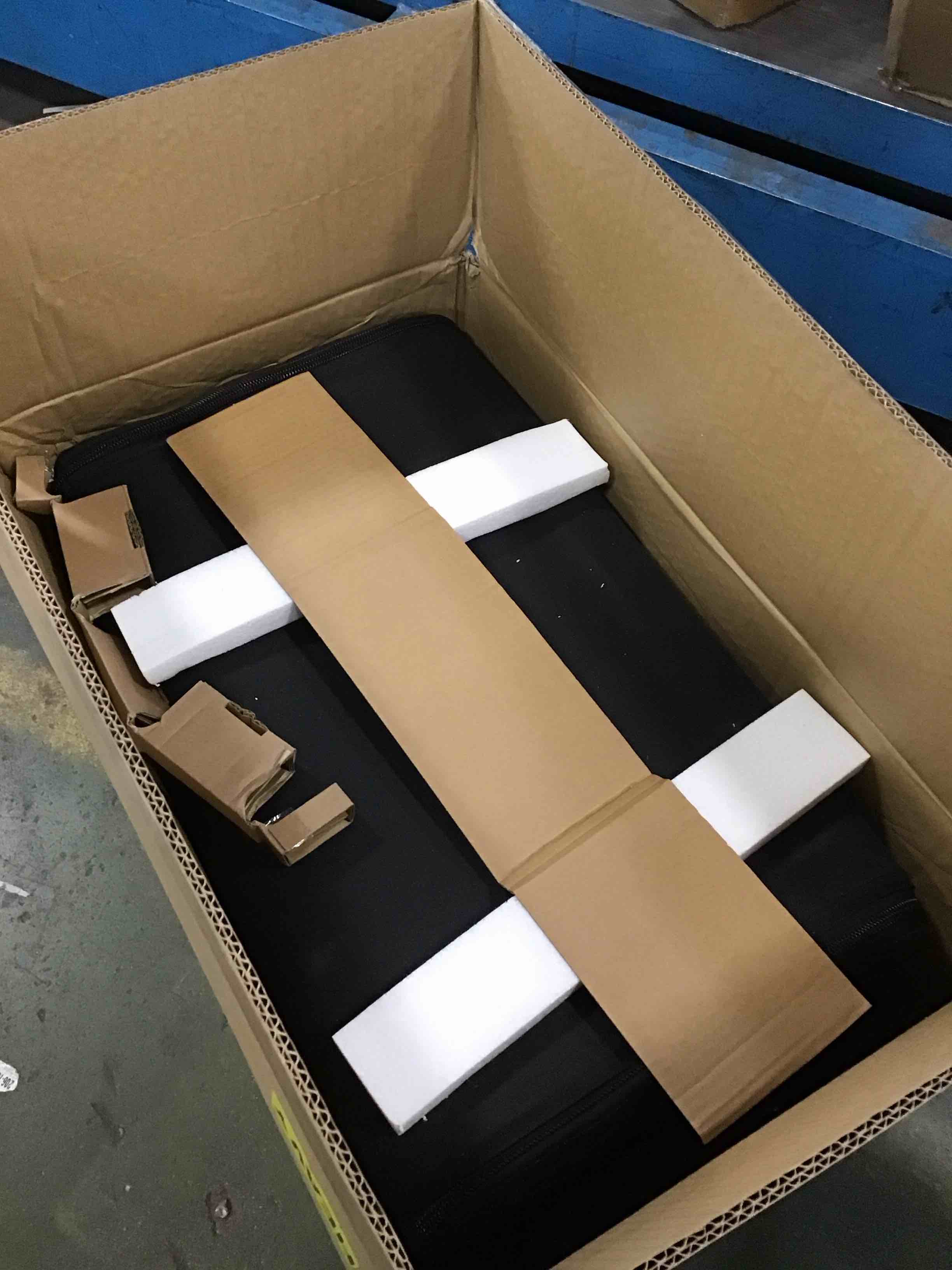 https://s3.amazonaws.com/lotting-images-prod/bidfta/RED6393024_1718220430566.jpeg