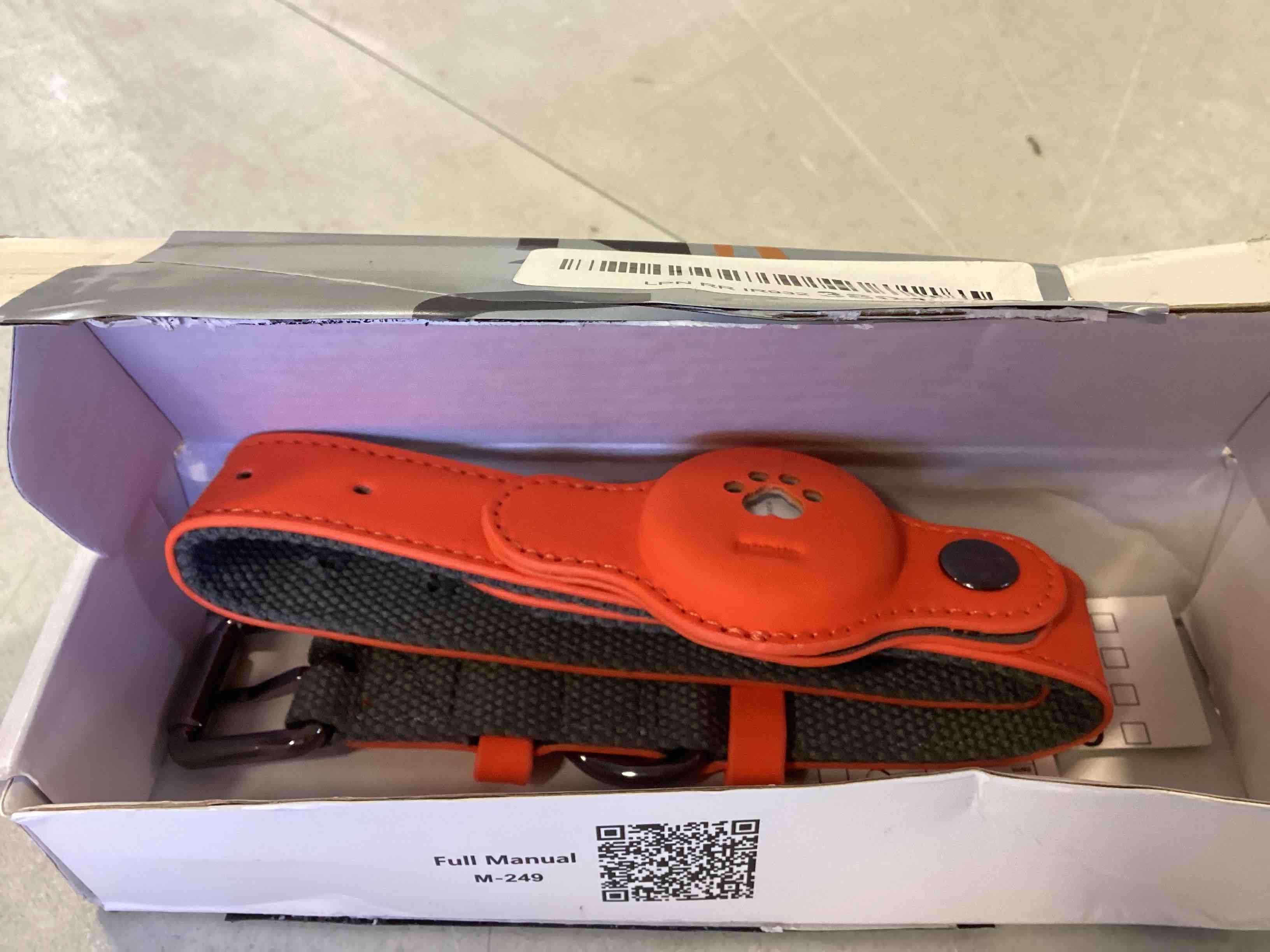 https://s3.amazonaws.com/lotting-images-prod/bidfta/RED6393799_1717686097091.jpeg