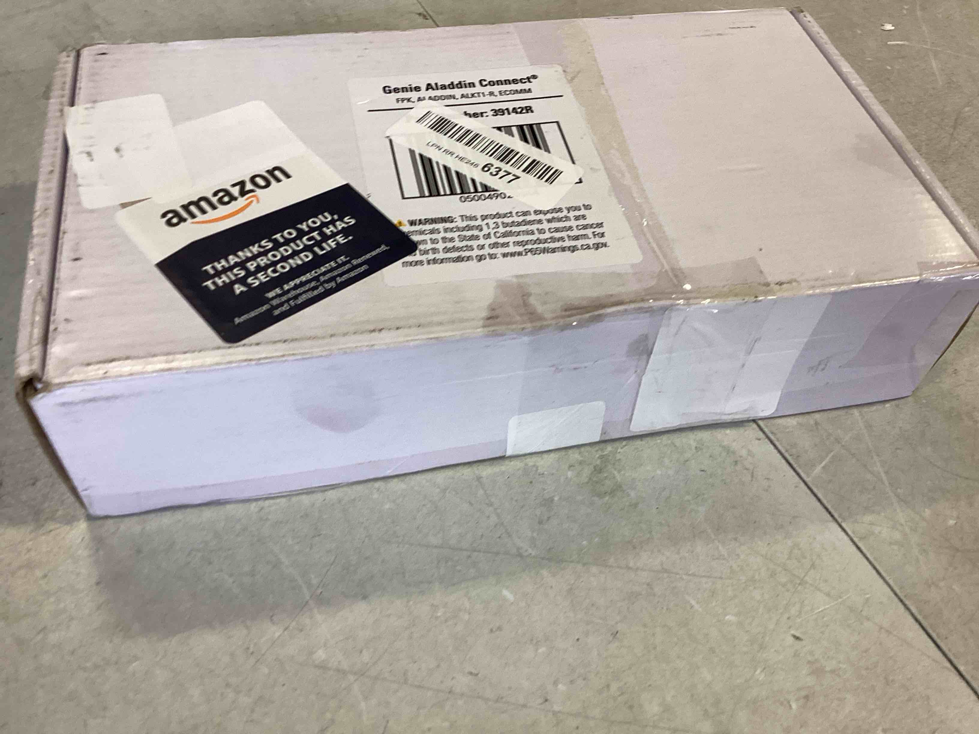 https://s3.amazonaws.com/lotting-images-prod/bidfta/RED6394238_1717790402637.jpeg
