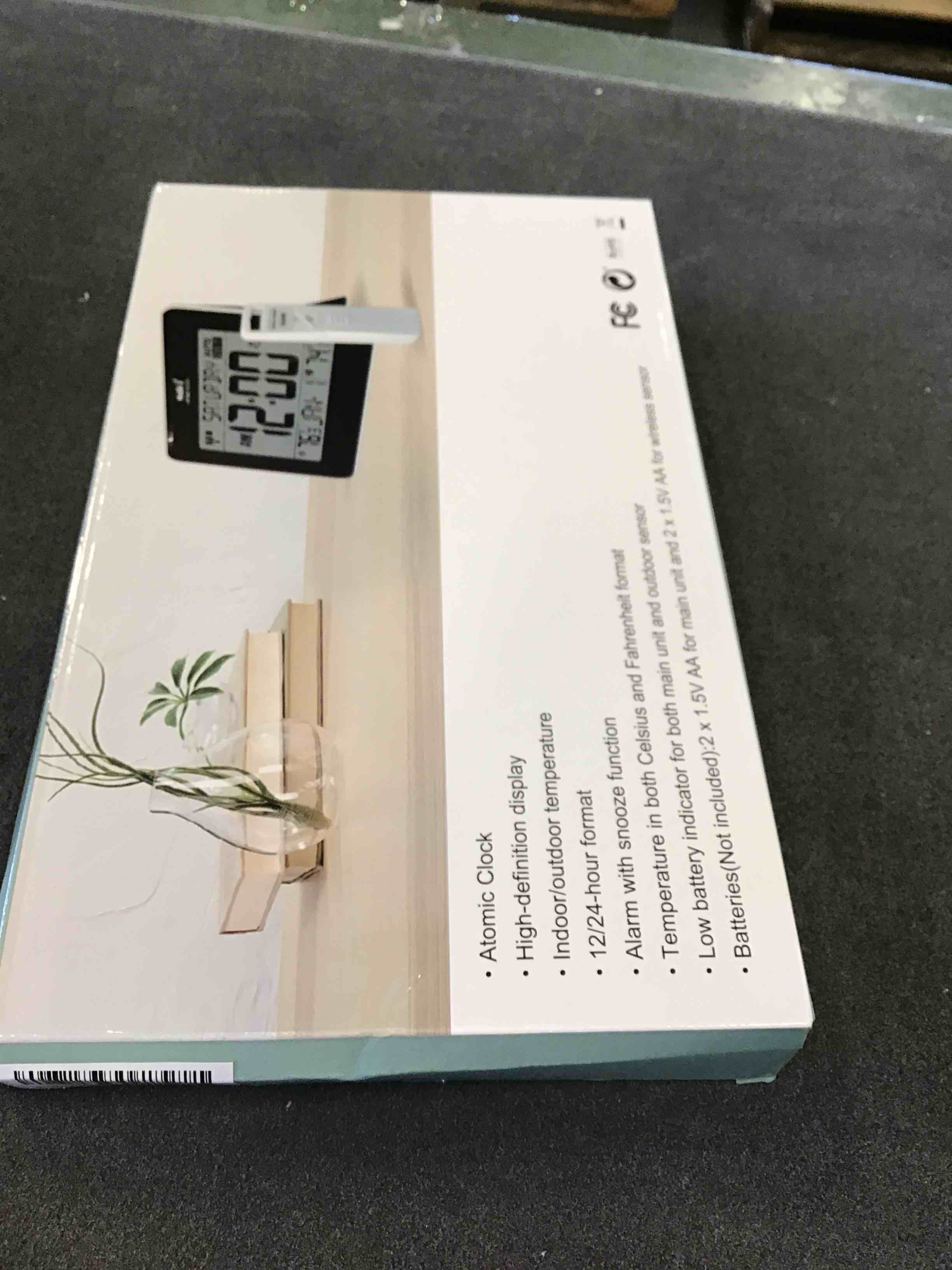 https://s3.amazonaws.com/lotting-images-prod/bidfta/RED6396115_1718216686196.jpeg