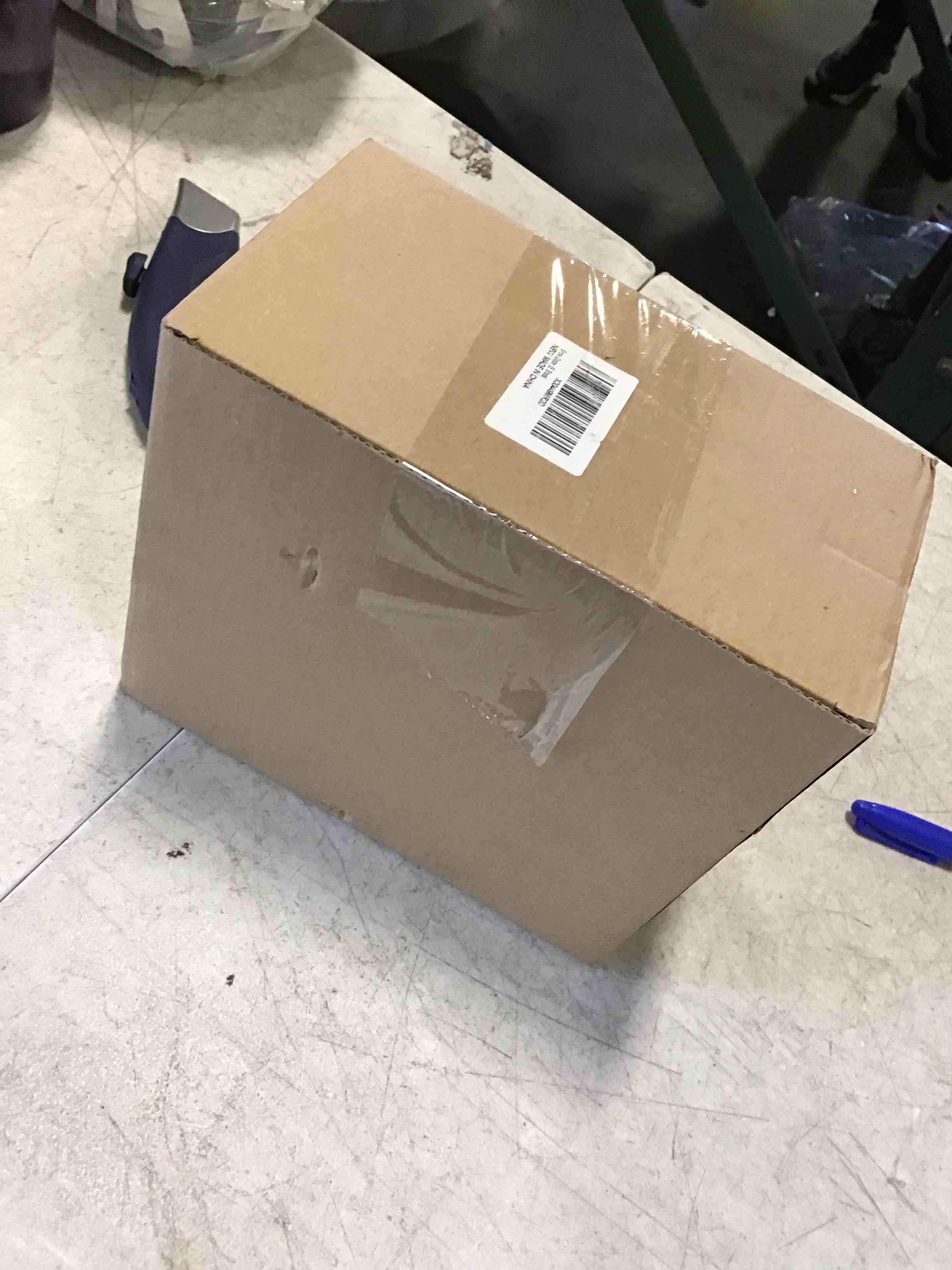 https://s3.amazonaws.com/lotting-images-prod/bidfta/RED6396371_1718302954768.jpeg