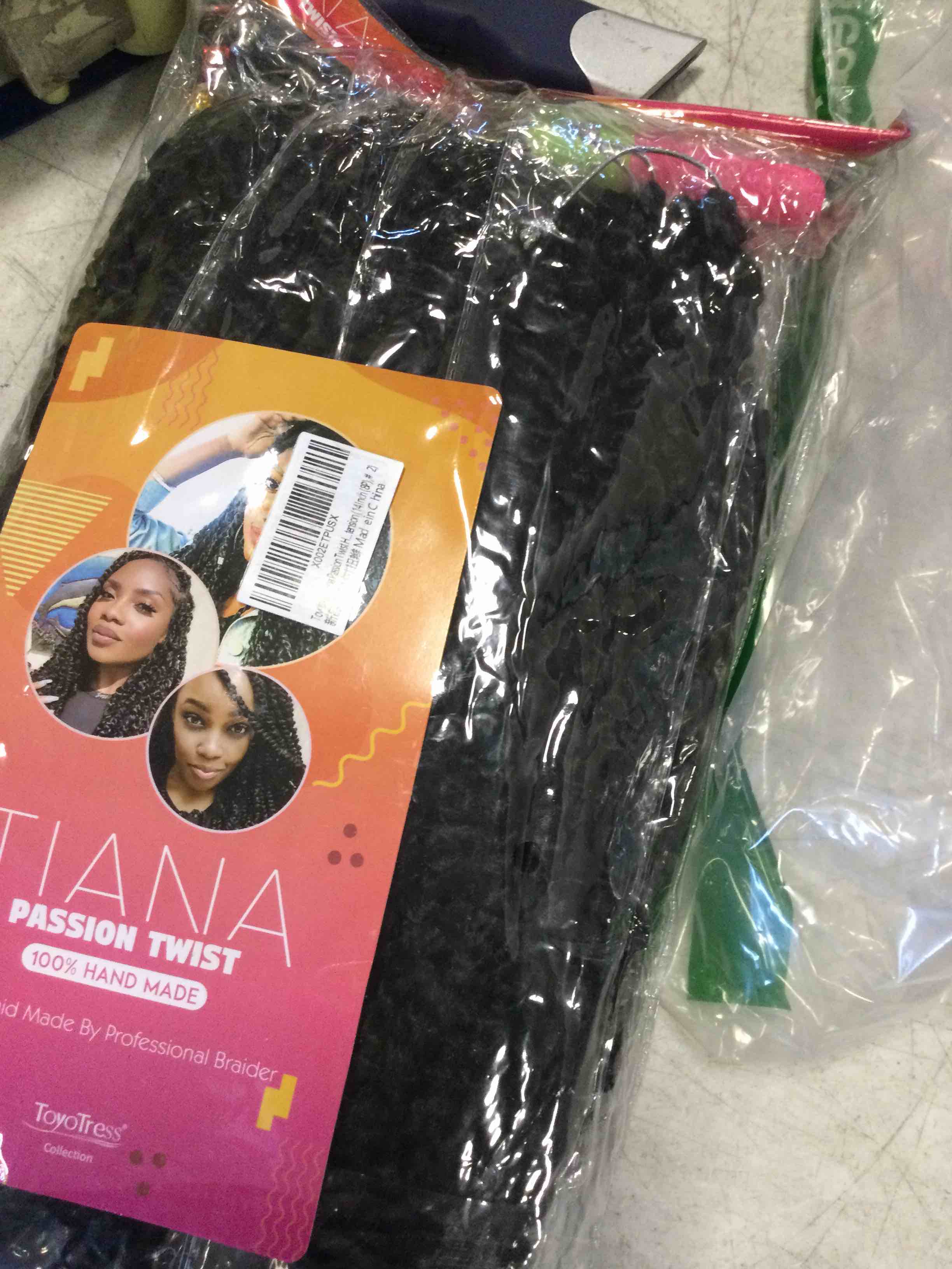 https://s3.amazonaws.com/lotting-images-prod/bidfta/RED6396388_1718308079516.jpeg